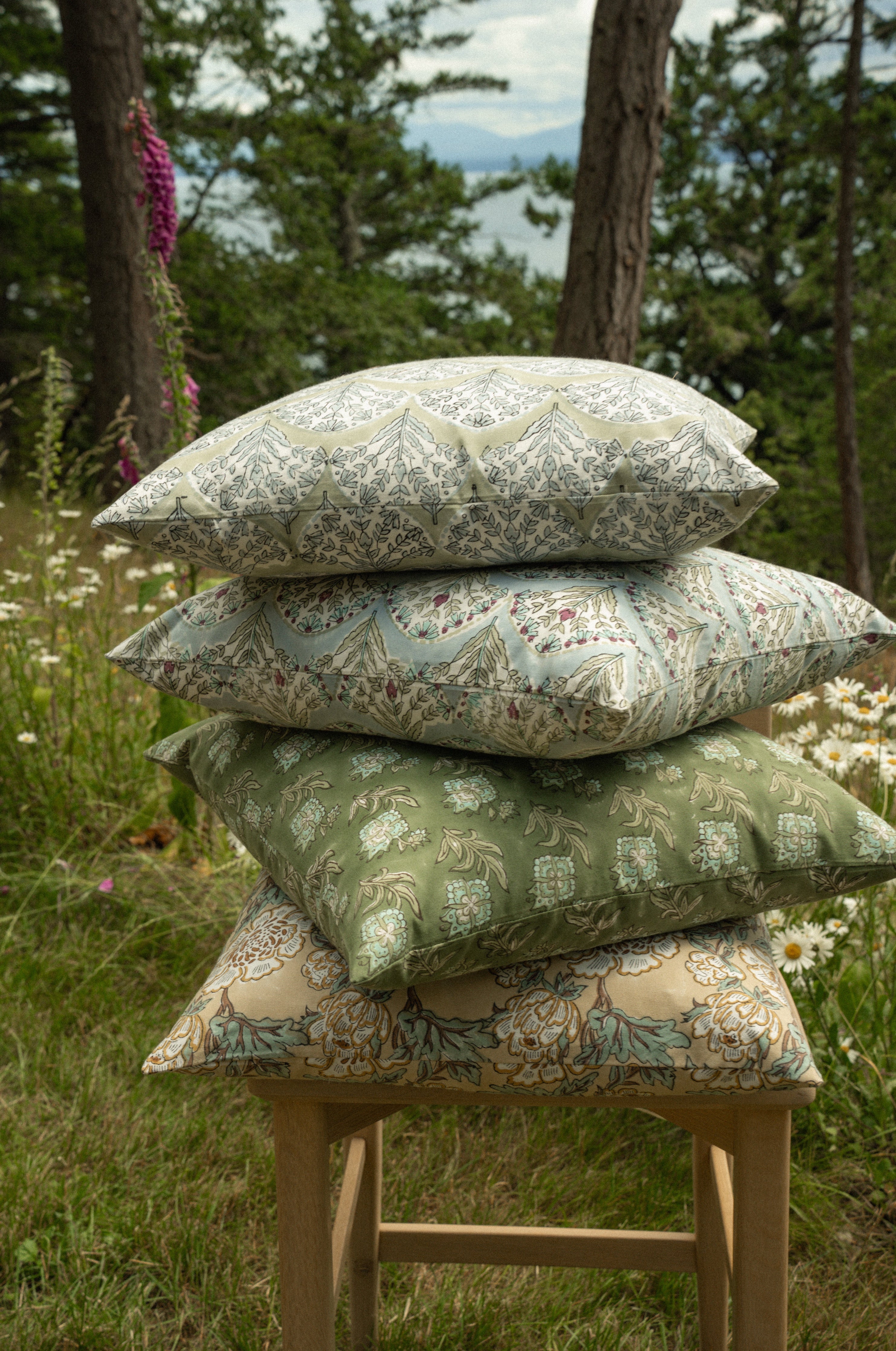 Coussin décoratif Sakura 50x50 cm | Coton biologique | Imprimé à la main