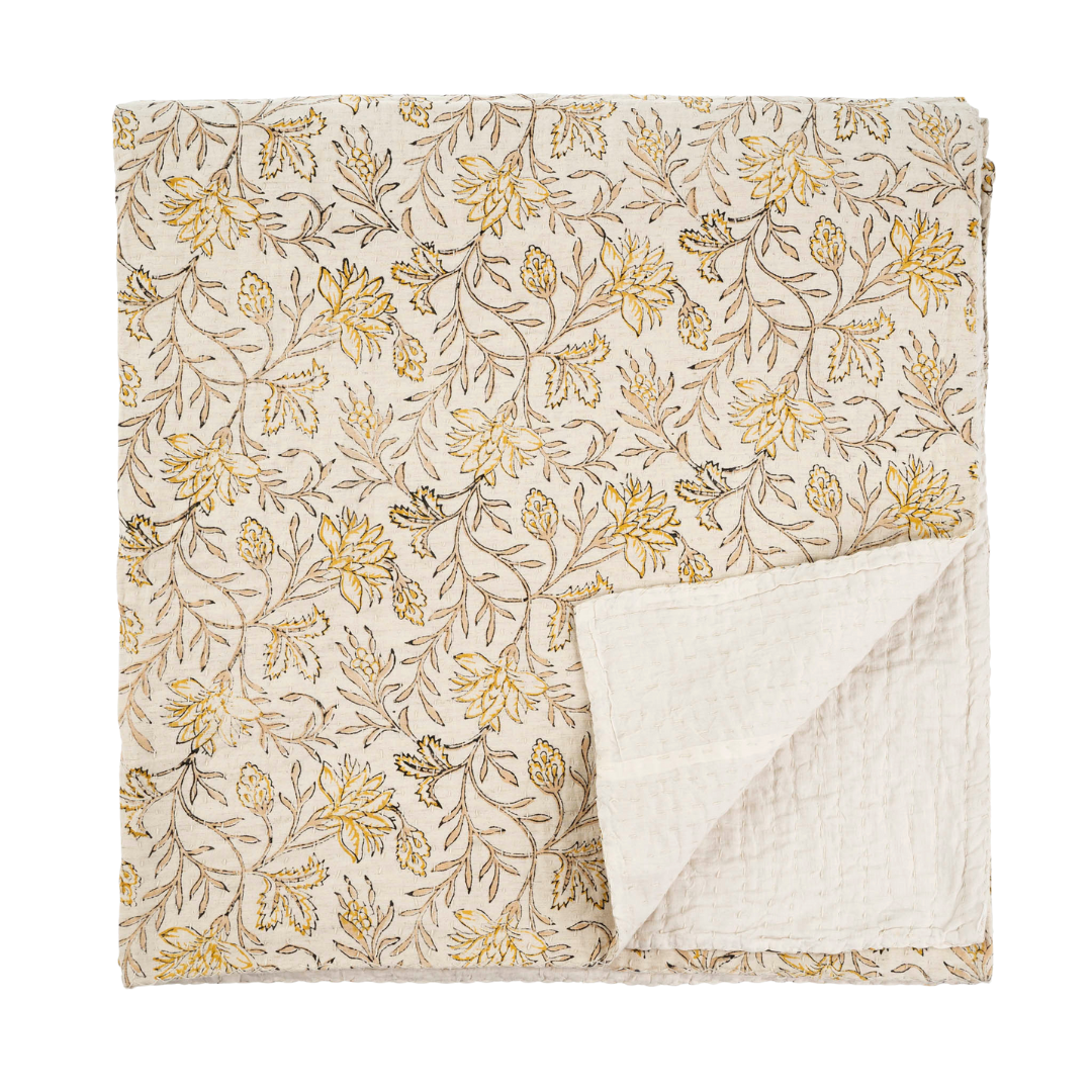 Courtepointe Carolina en Coton Réalisé à la Main | 240 x 230 cm | Motifs floraux