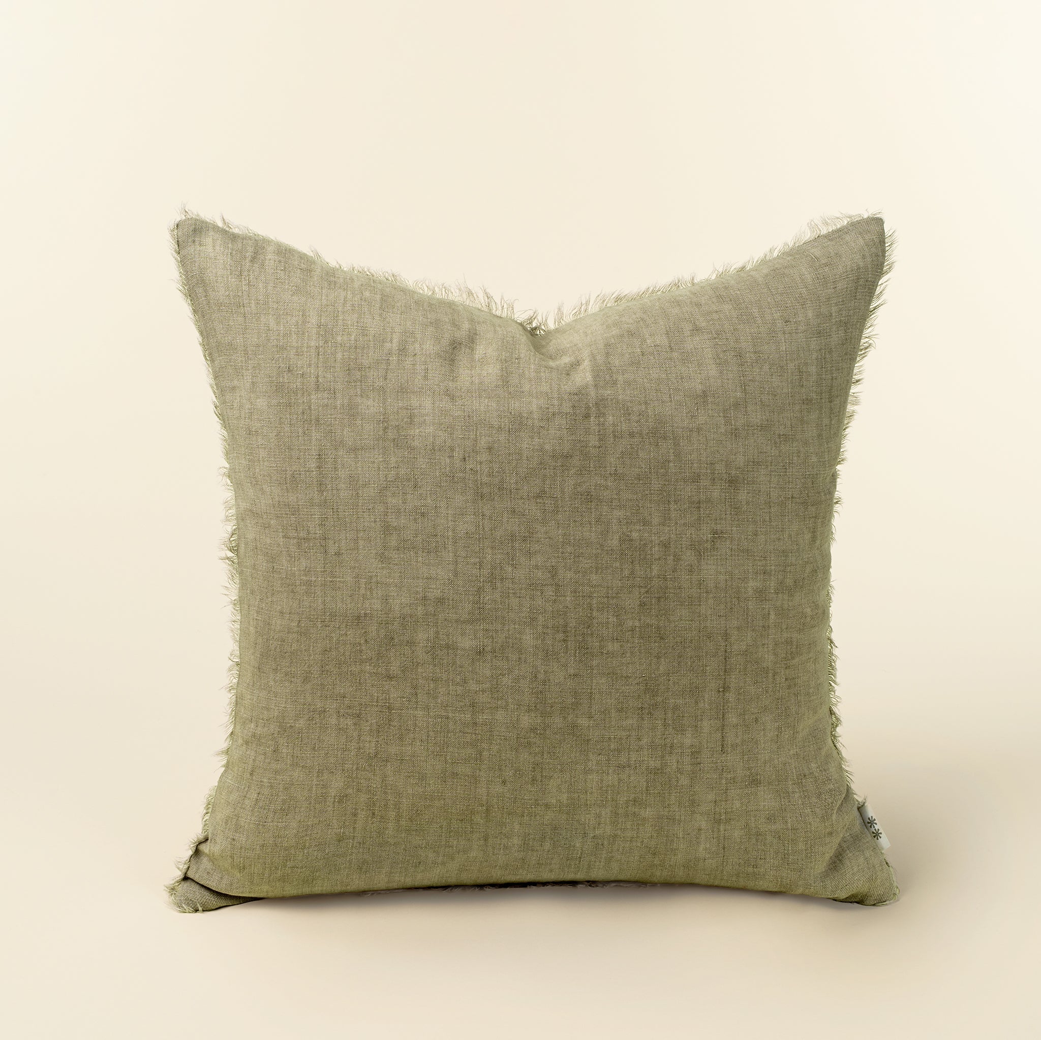 Coussin décoratif en lin Lina almond 20x20