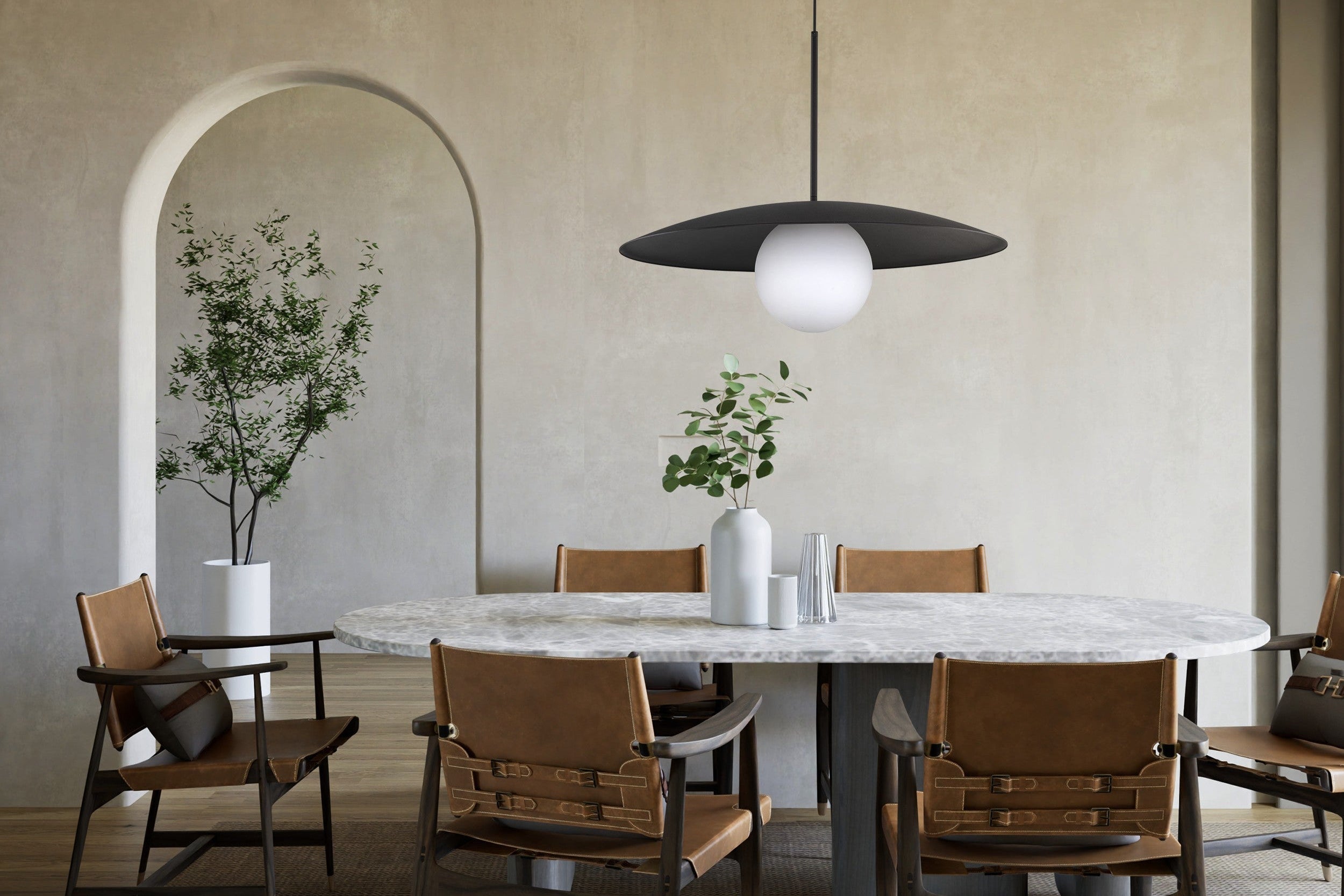 Lampe à Suspension Moderne du Milieu du Siècle SLATE | Verre Opalin et Métal Peint