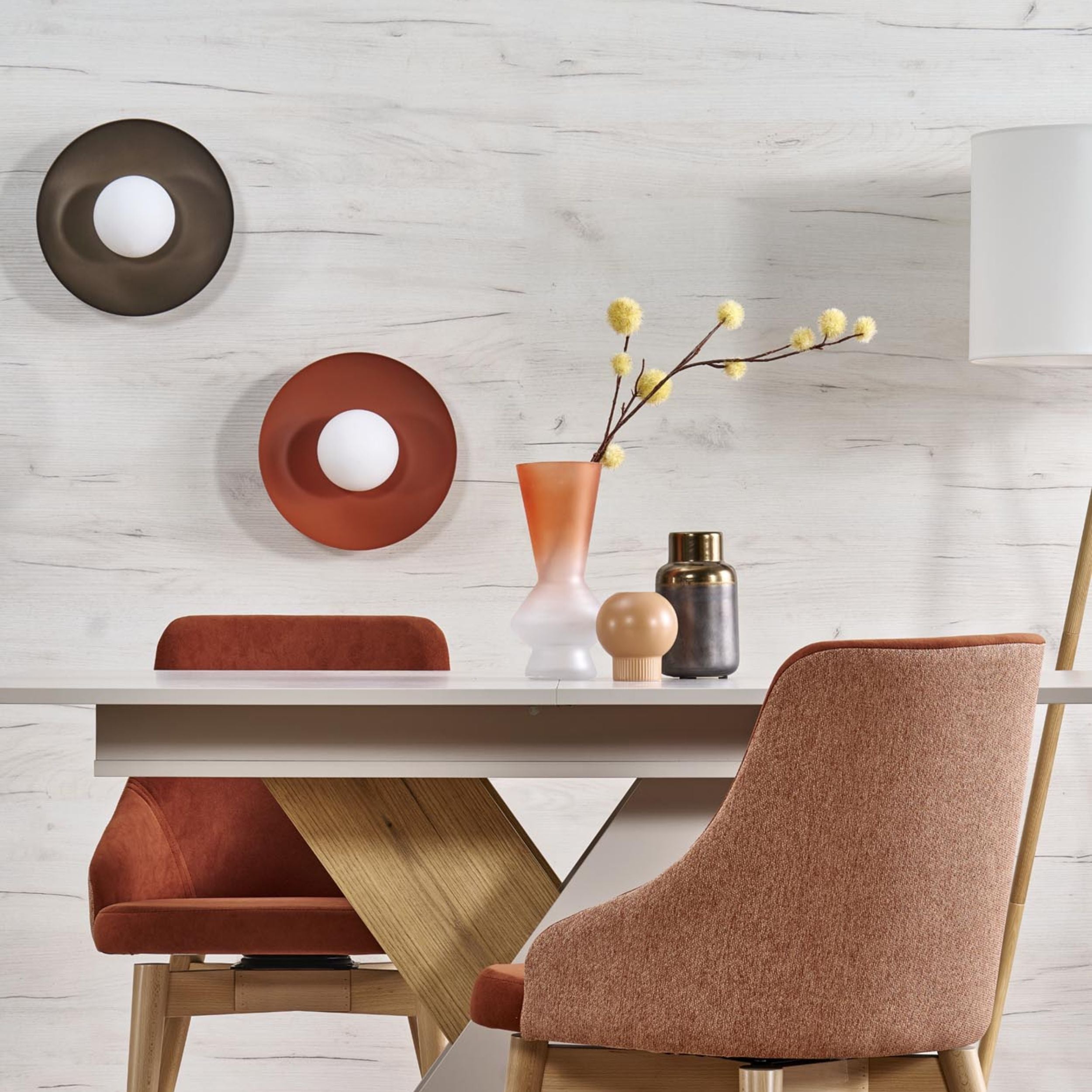 Applique Murale Scandinave SLATE | Métal Peint et Verre Opalin