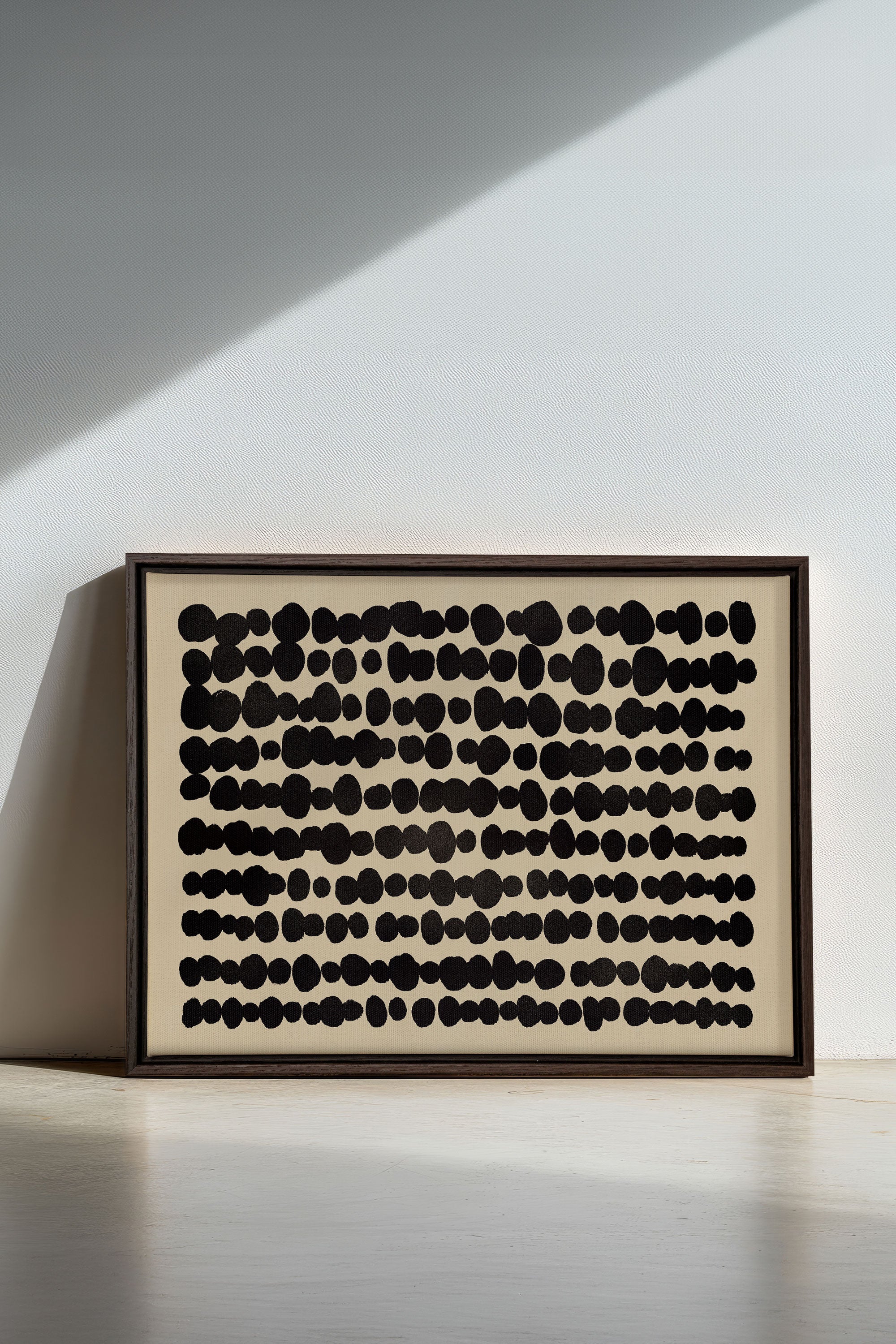 SHADOW SCRIPT, Oeuvre sur toile étirée