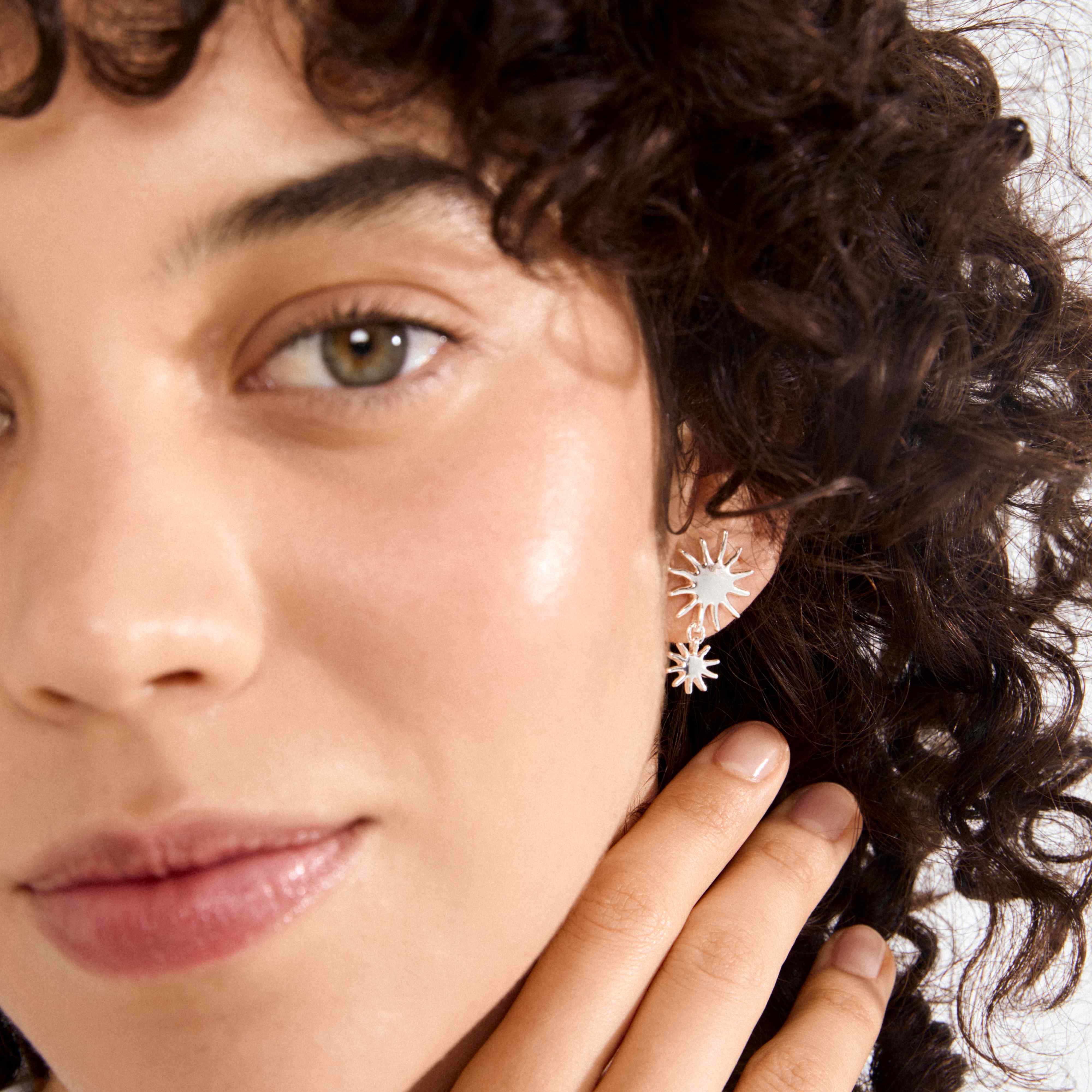 LYRICUS recycled sun pendant earrings