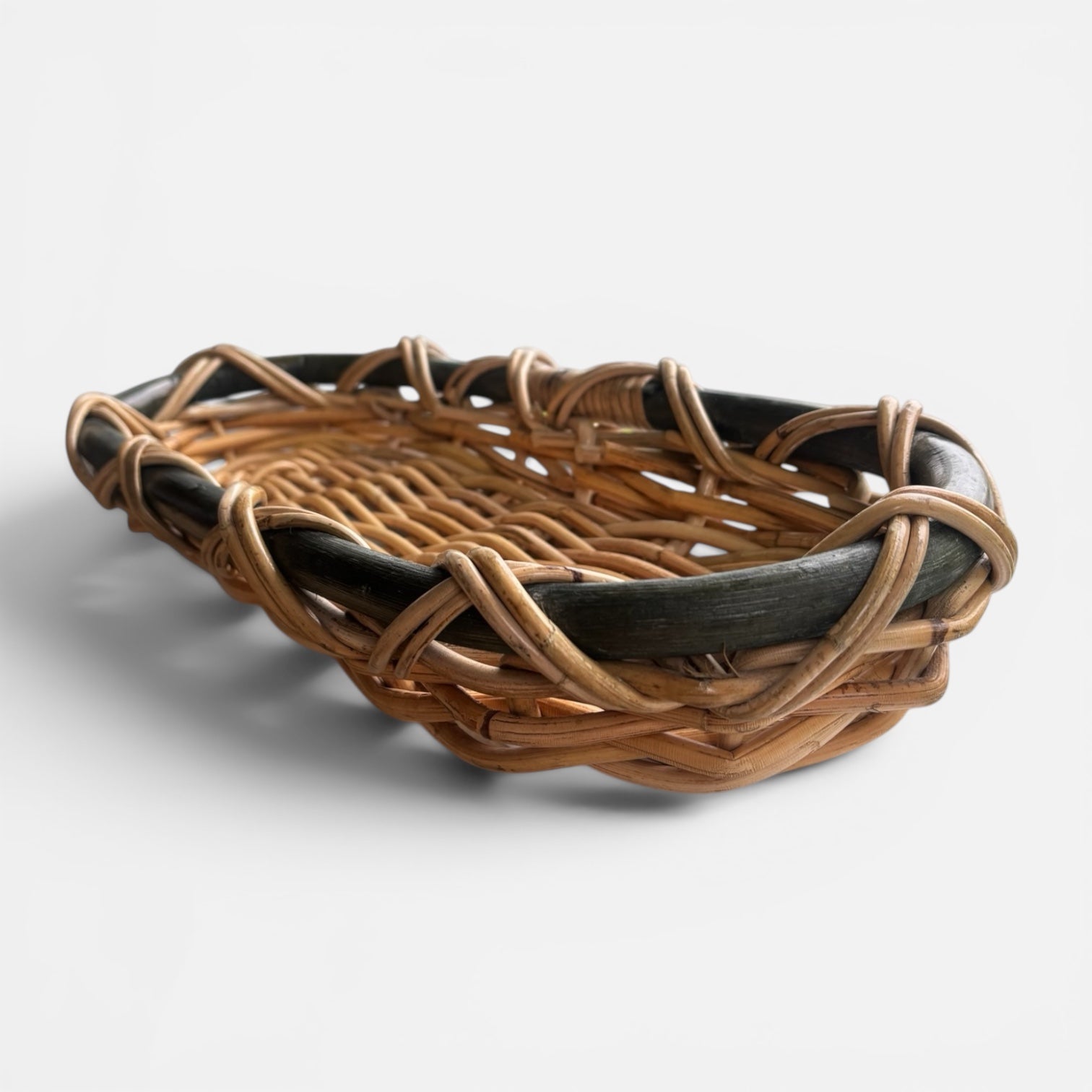 Panier en osier tressé à la main | Naturel et noir/vert