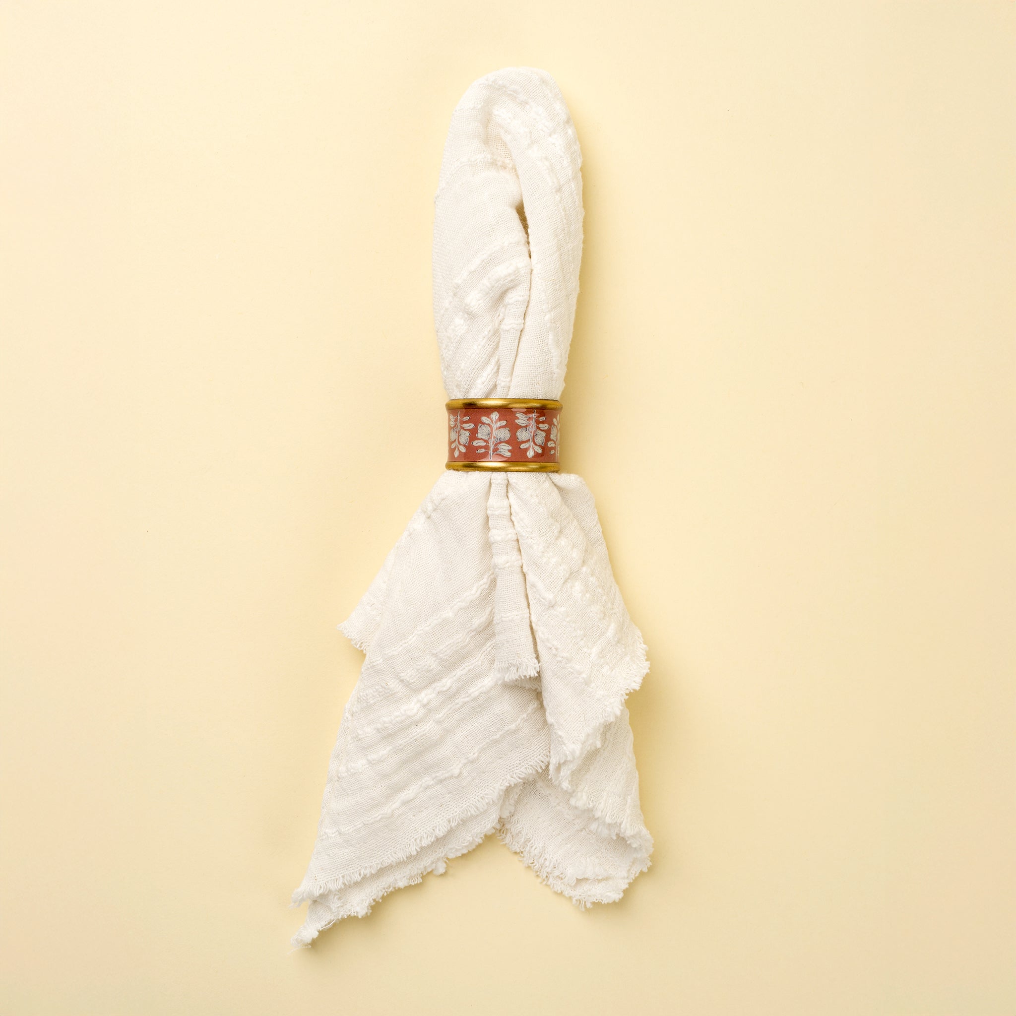 Rond de serviette Arbor en laiton émaillé | Rose