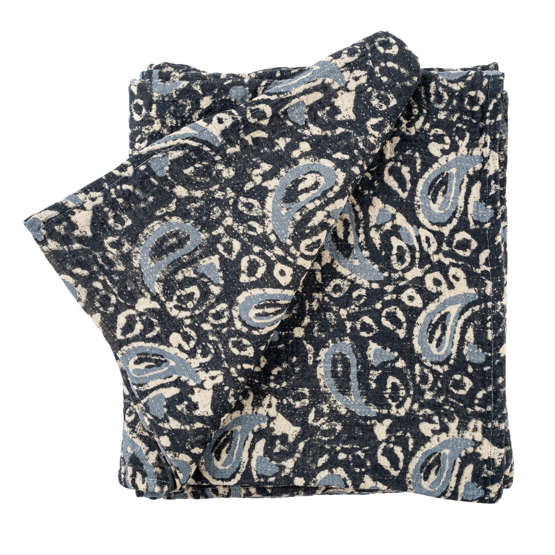 Nappe Somerset | Tons Bleus | Motifs Botaniques et Élégance Décontractée