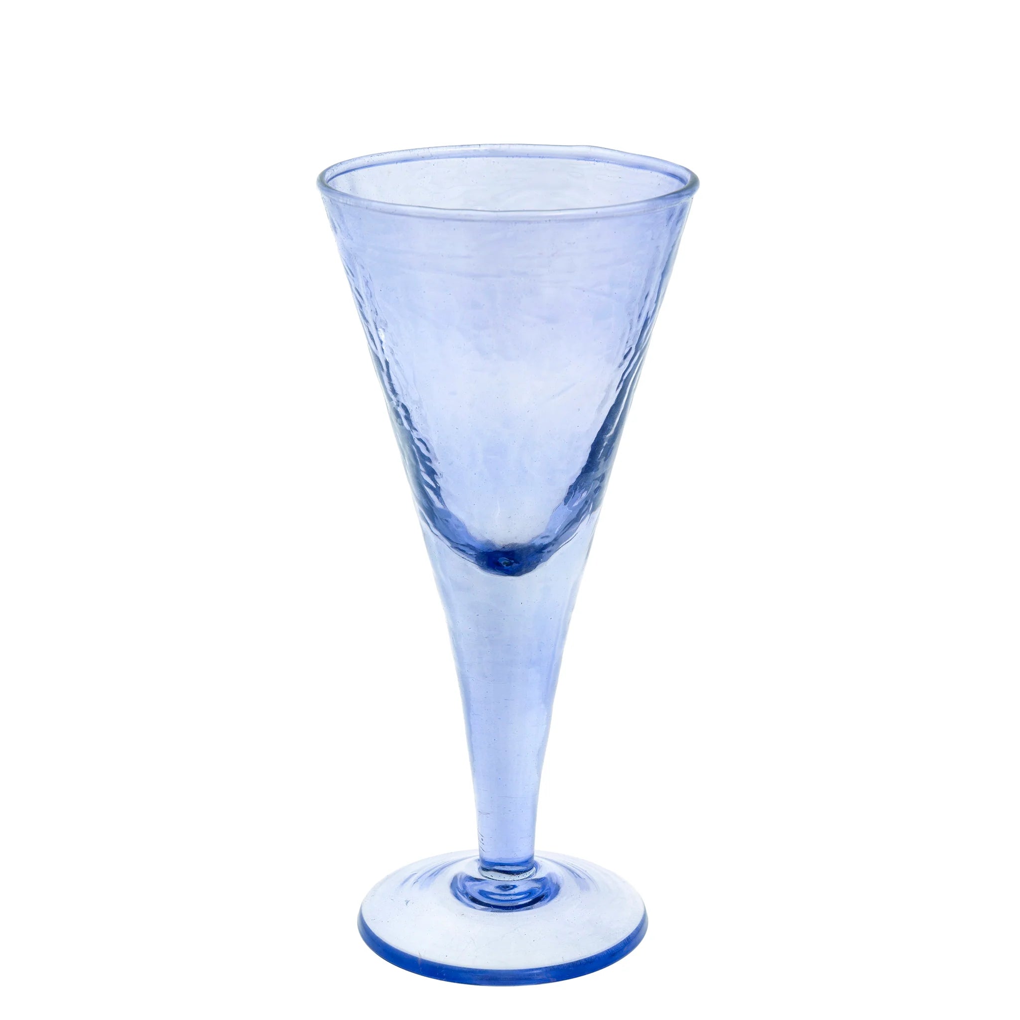 Coupe à champagne Valdes bleue verre soufflé fond blanc