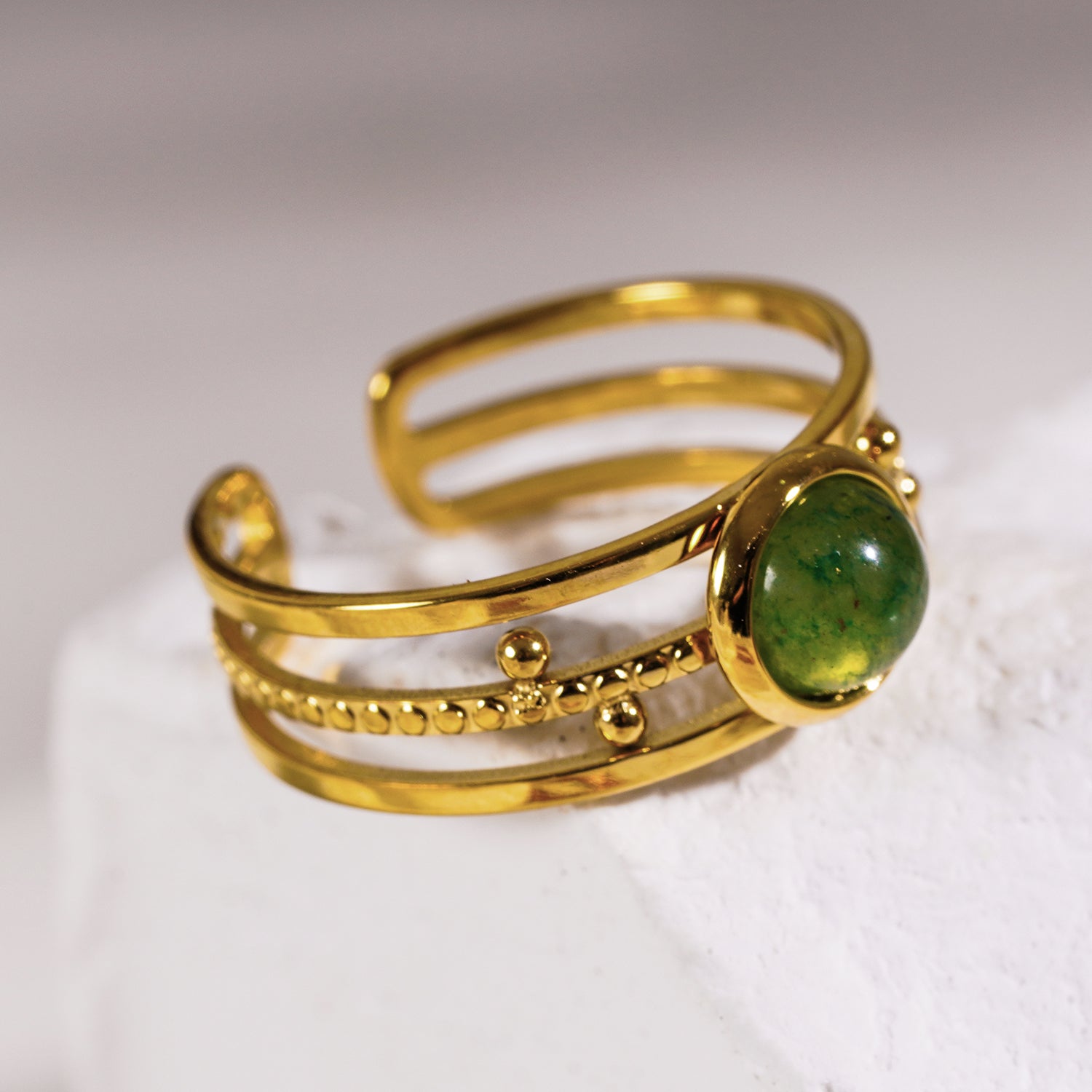 Bague Chesilda à 3 couches | Bague avec pierre naturelle et perles décoratives