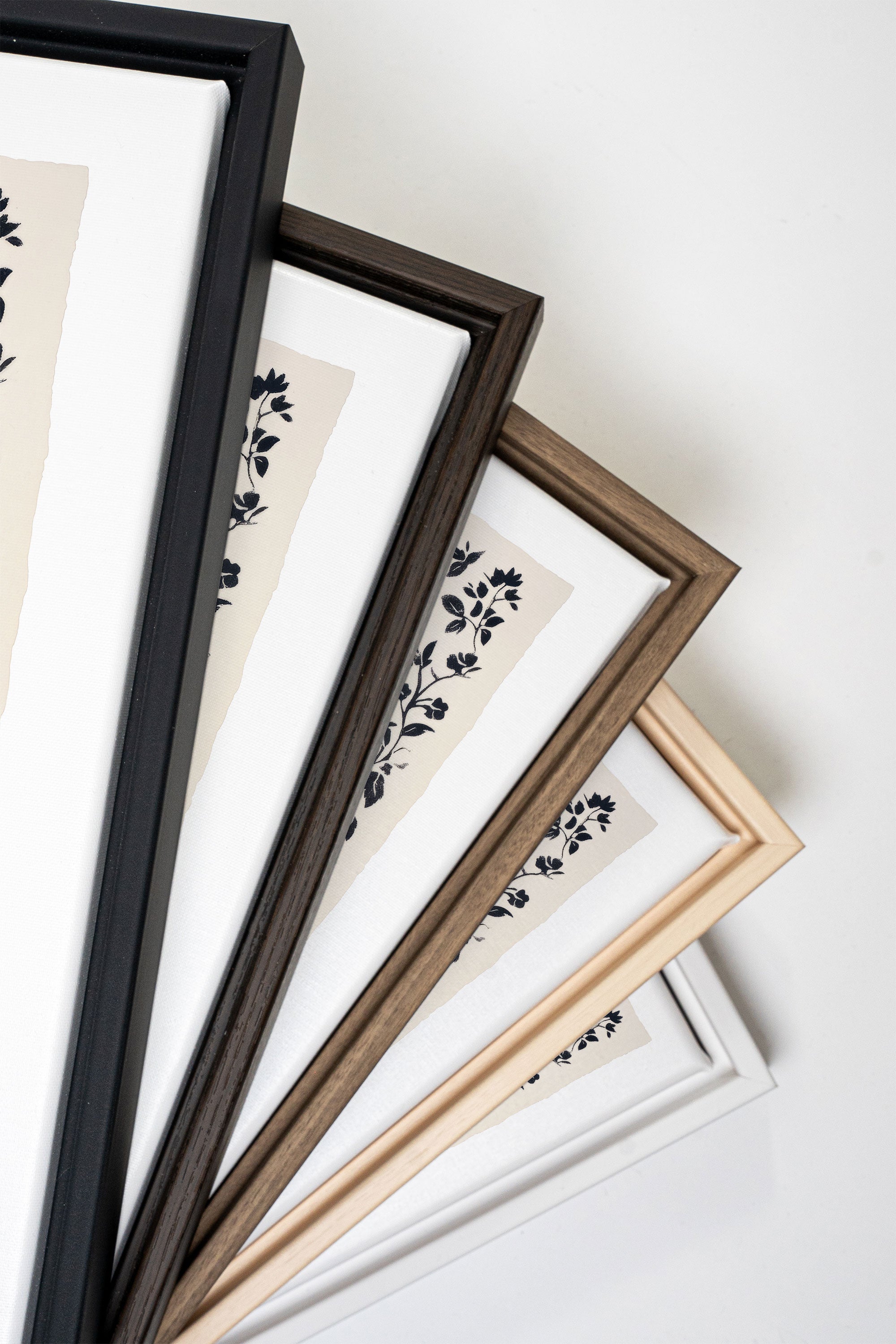 FLORAL SHADOW, Oeuvre sur toile étirée