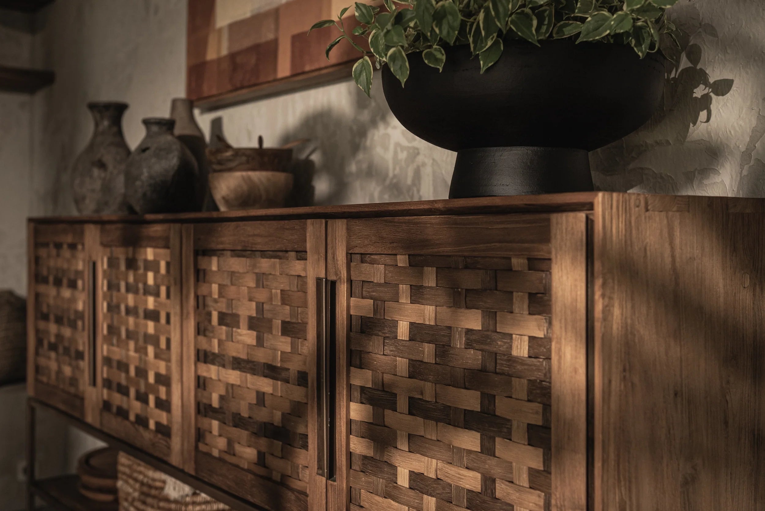 Commode Haute Karma Pure à 4 Portes et 1 Étagère Ouverte | Fait à la main | dBodhi