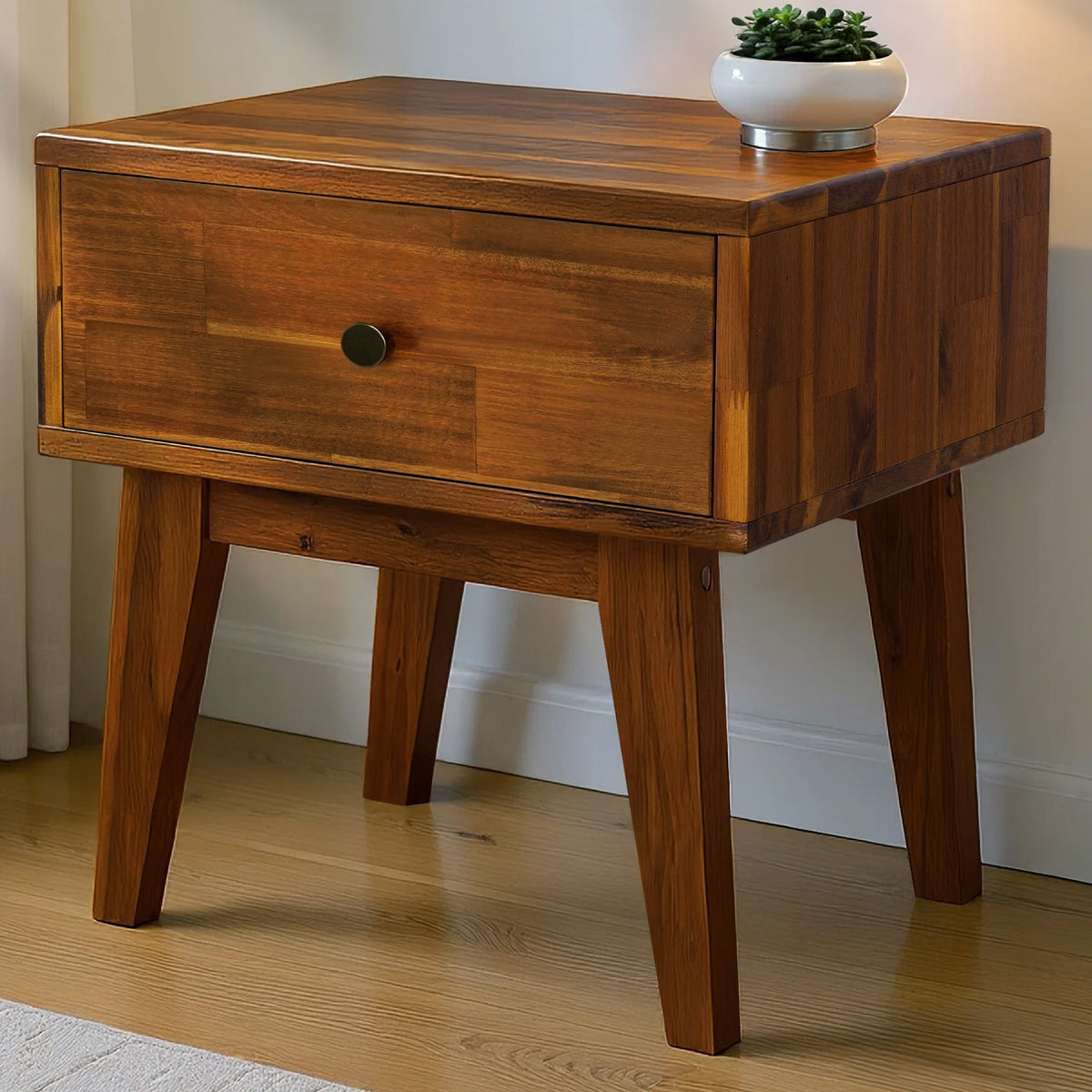 Table de chevet Sofia en bois massif | 1 tiroir | FSC® | Finition artisanale
