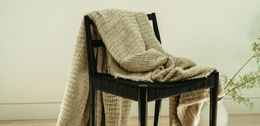 Couverture de Lit Texturée Nid d’Abeille | Coton Mélangé | Façonnée à la Main