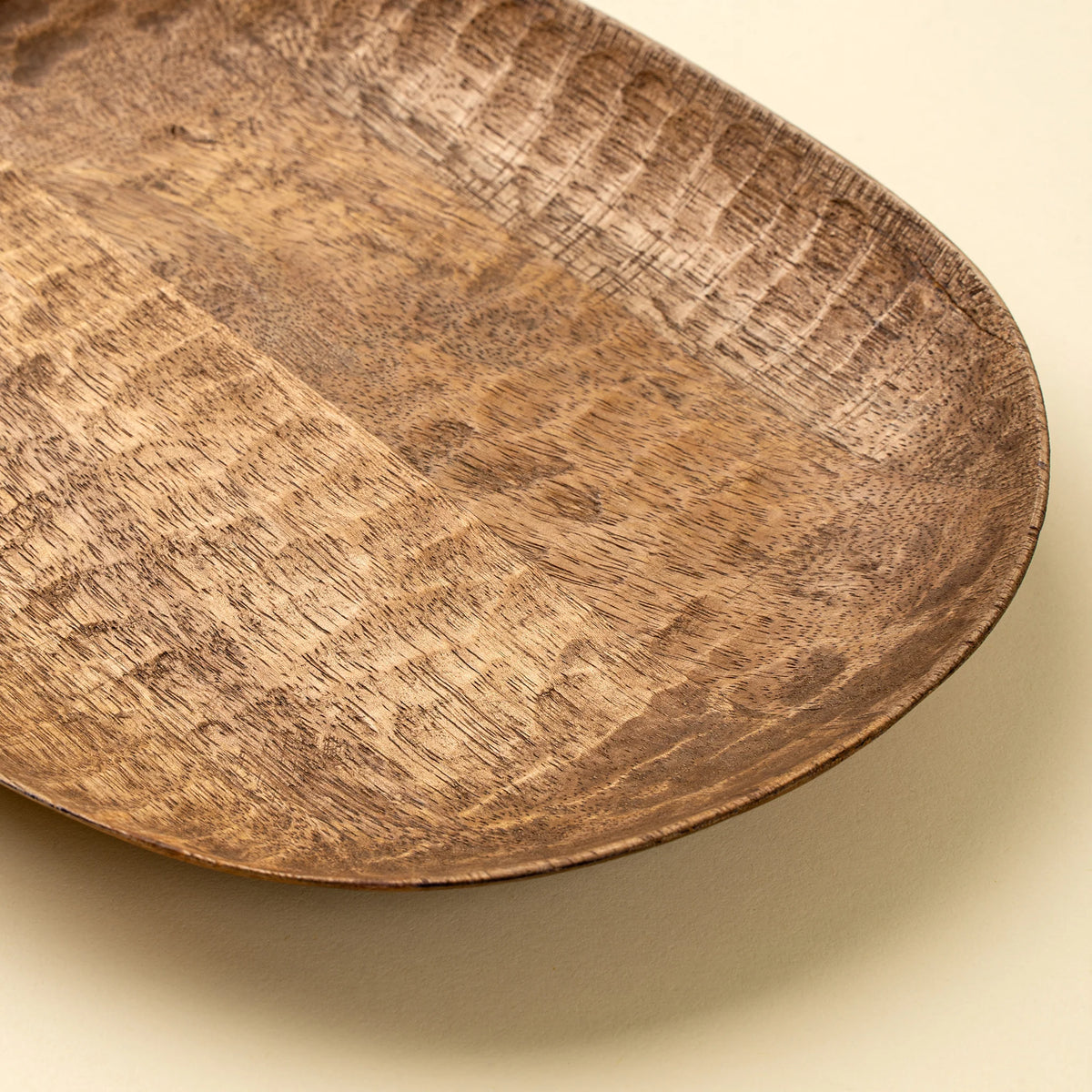 Plat décoratif sculpté à la main en bois de manguier | Grand format | Certifié