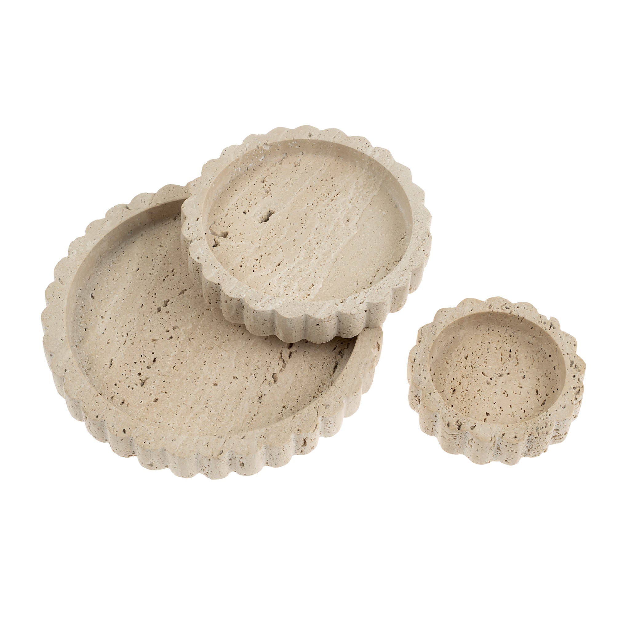 Assiette festonnée en travertin | Moyen | Sculptée à la main | Indaba - Les Trouvailles de JustineIndaba Home