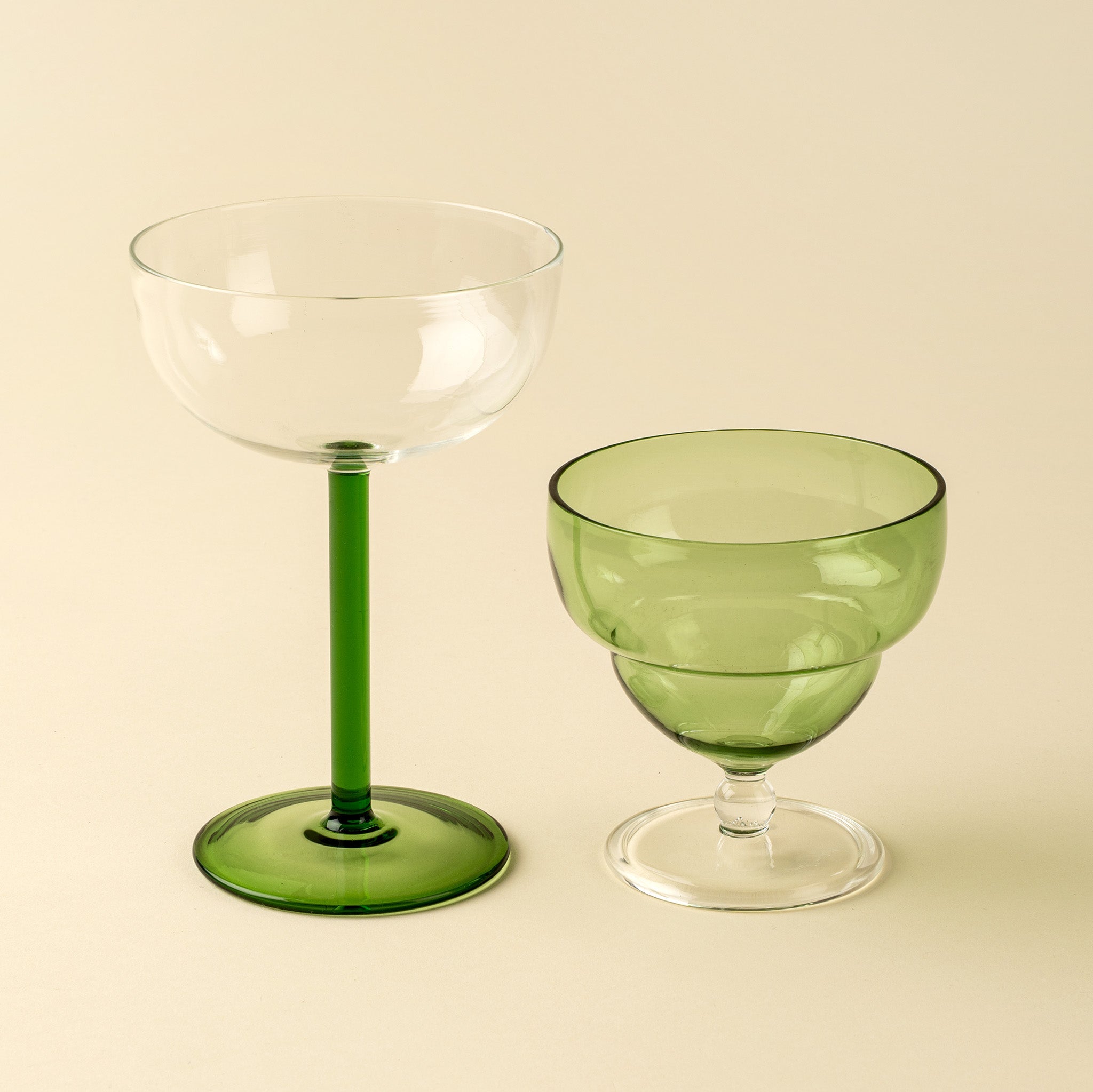 Aura Coupe, Vert | Verre recyclé | Fait à la main | Indaba - Les Trouvailles de JustineIndaba Home