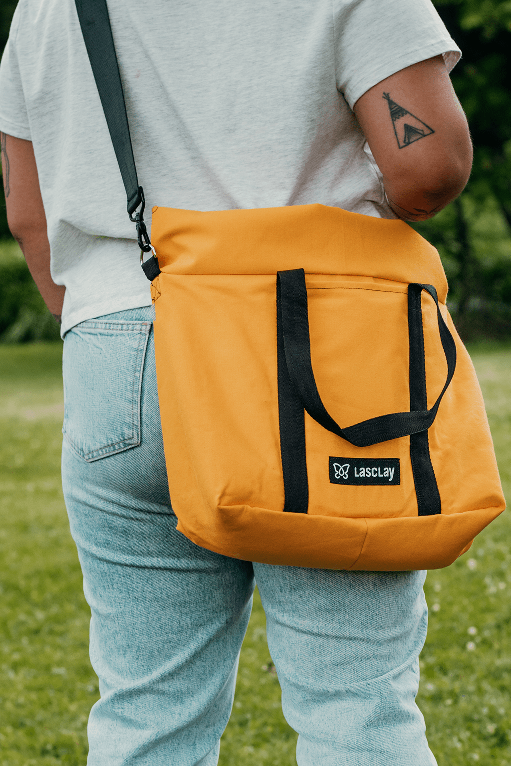 Besace isotherme en asclépiade | Responsable et sans cruauté | Lasclay - Les Trouvailles de JustineLasclayJaune ambré