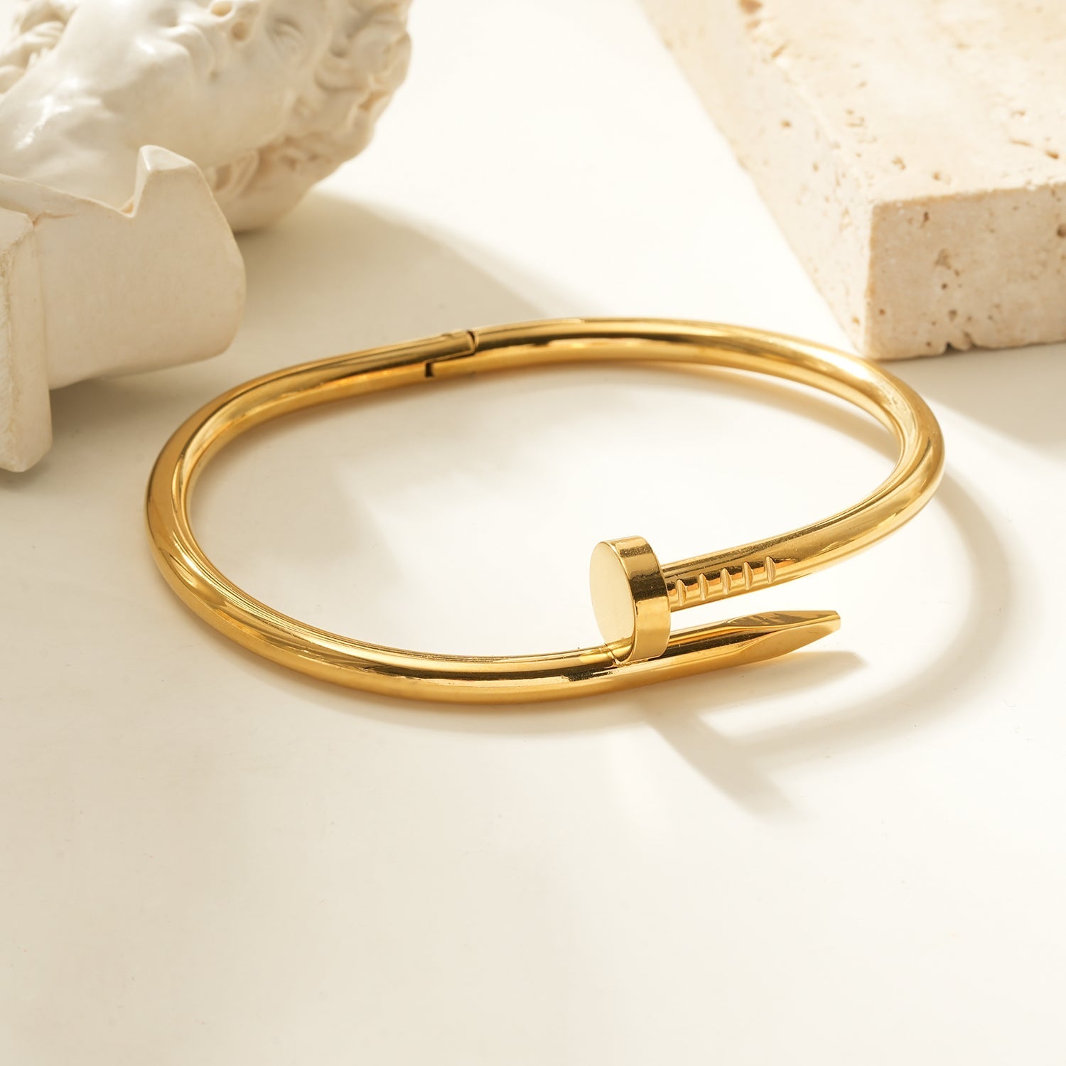 Bracelet AGOTA | Bracelet clou torsadé style industriel chic - Les Trouvailles de JustineBRACELETHACKNEY NINE Jewellery