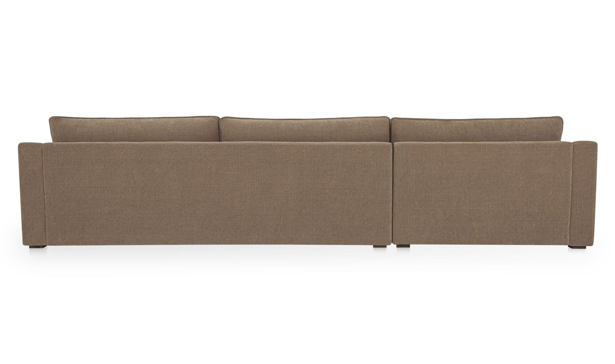 Vue latérale du canapé sectionnel taupe : assise large avec coussins structurés