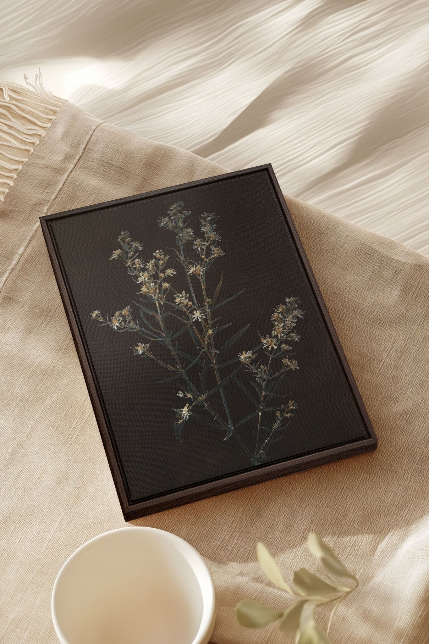 FLEUR D'ARGENT, Oeuvre sur toile étirée - Les Trouvailles de JustinecanvasOleka Canvas12x16Espresso