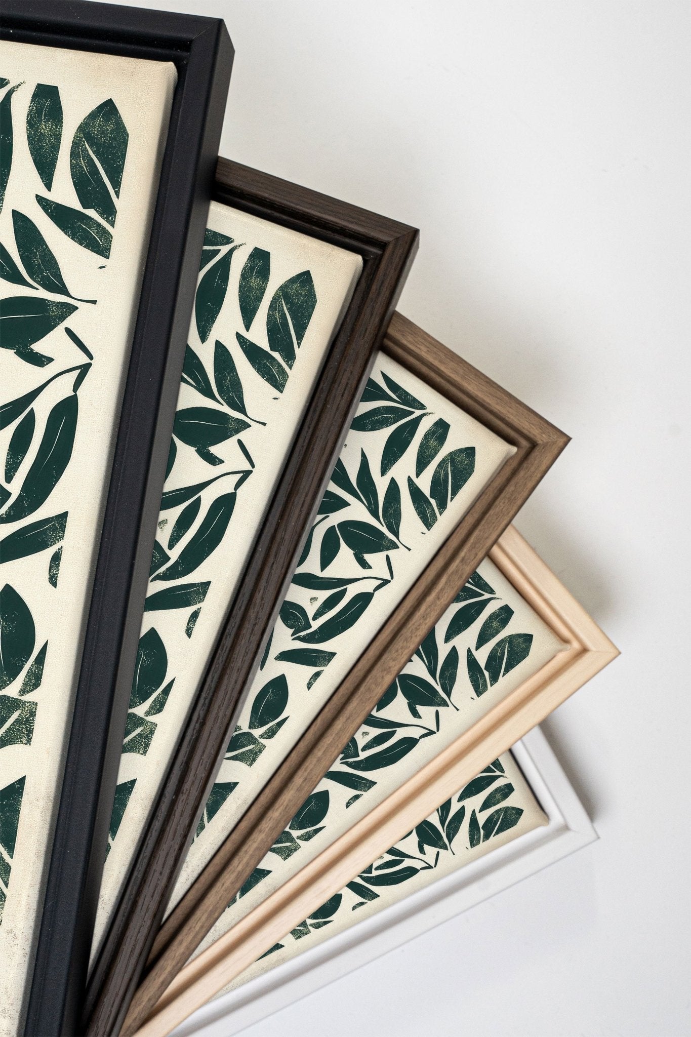 HERITAGE GREENERY, Oeuvre sur toile étirée - Les Trouvailles de JustinecanvasOleka Canvas12x16Sans Cadre - Monté Galerie