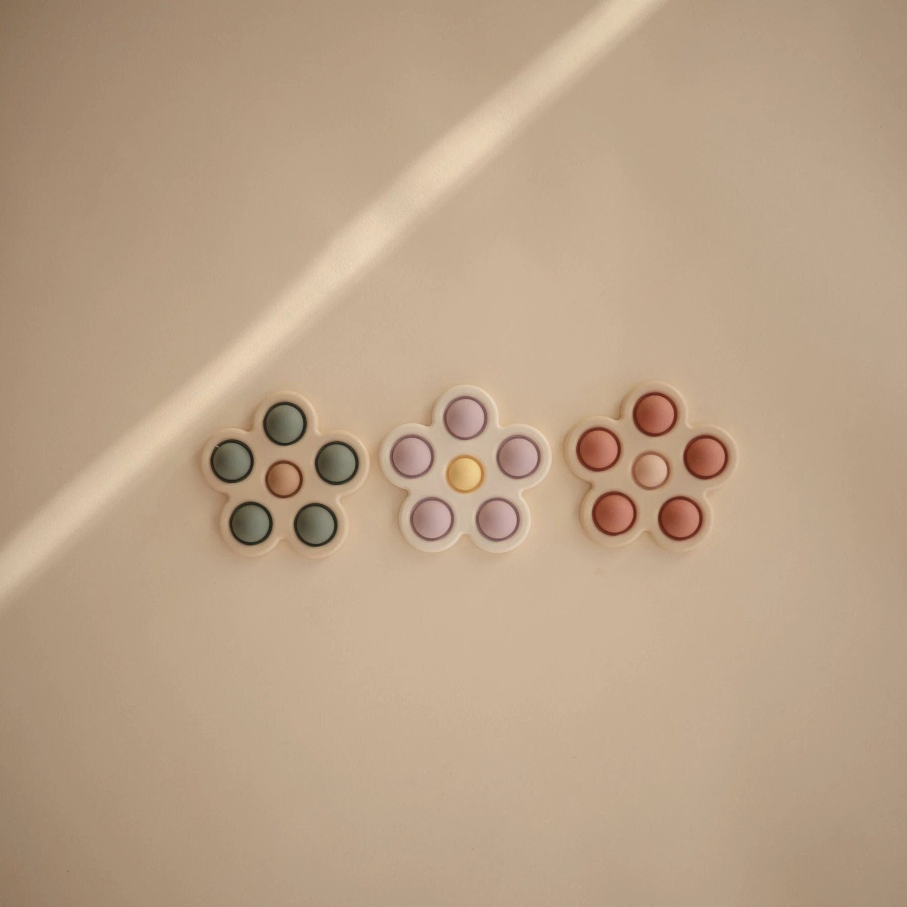 Jouet fleur à presser sensoriel pour bébé | Jouet d’éveil