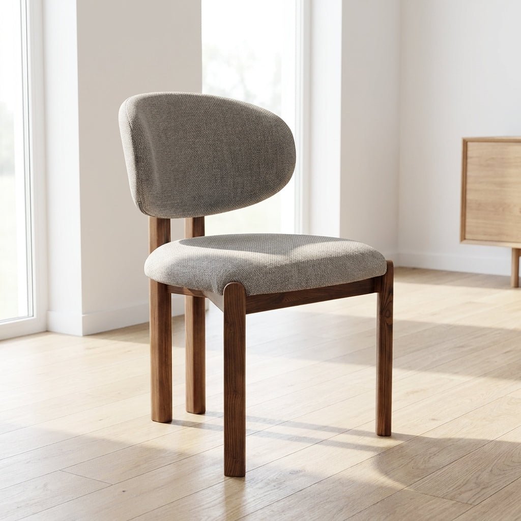 Ensemble de 2 chaises de salle à manger Liana | Tissu taupe | Pieds finition noyer