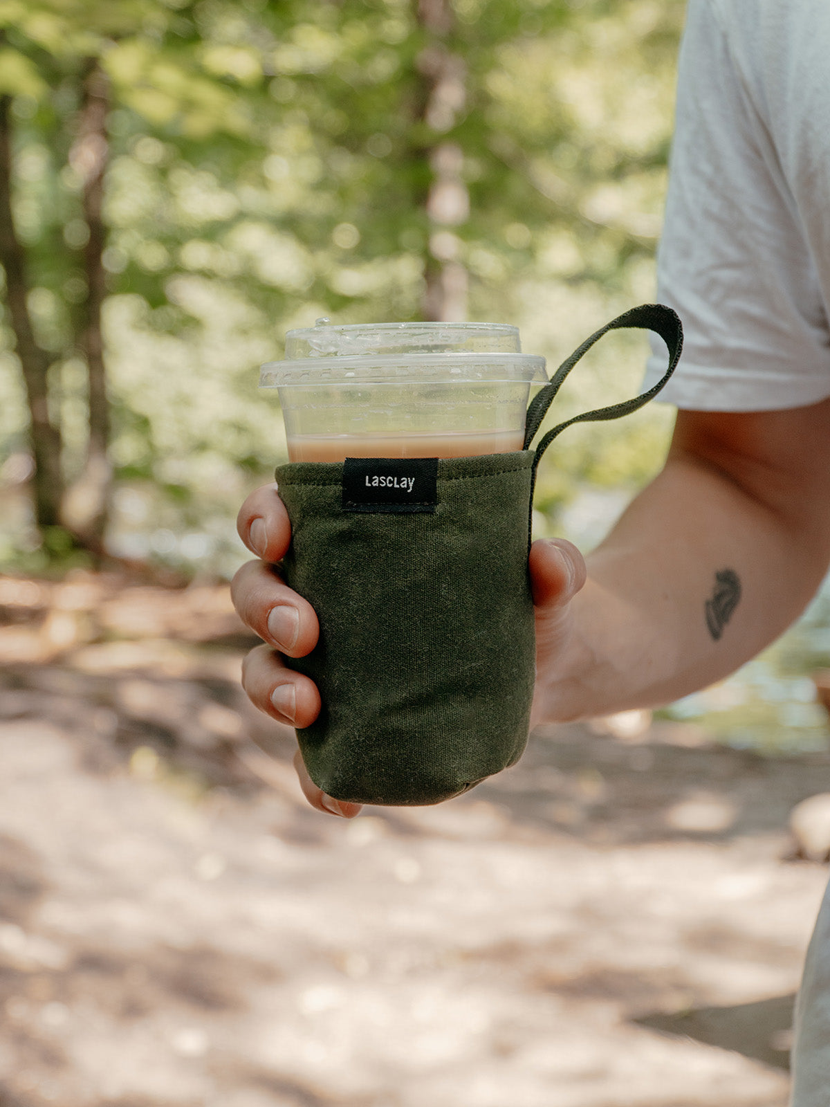 Insulated drink sleeve