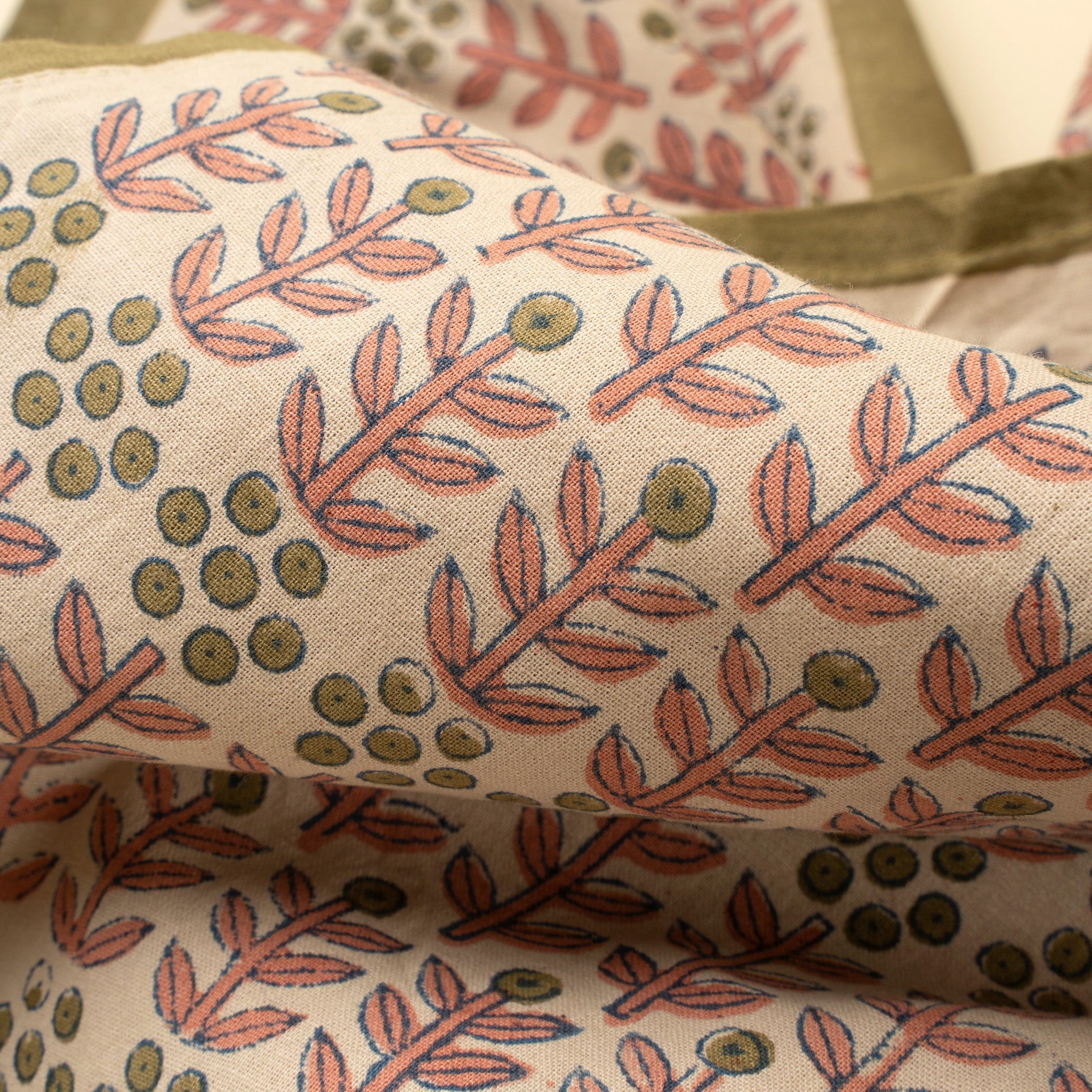 Nappe Floria imprimée au bloc | Fait à la main | Coton biologique | Indaba - Les Trouvailles de JustineIndaba Home