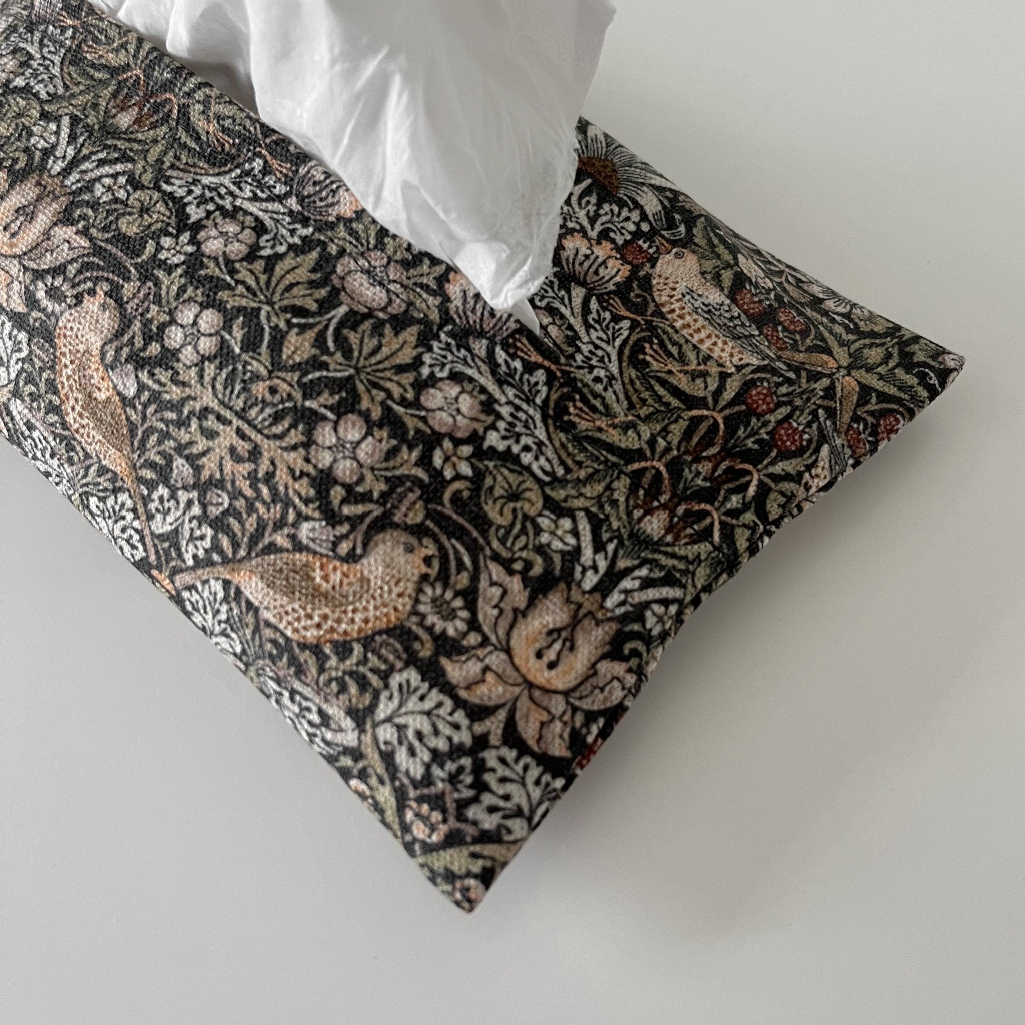 Pochette / Housse pour mouchoirs – Sariel | Fait à la main - Les Trouvailles de JustineTissue HoldersHyggely