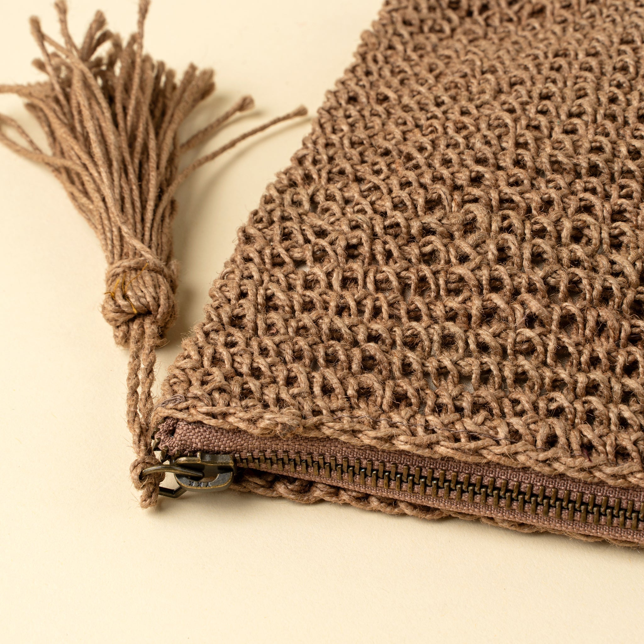 Pochette Lola tissée en jute, Naturel | Petit format | Jute et coton | Fait à la main | Indaba - Les Trouvailles de JustineIndaba Home