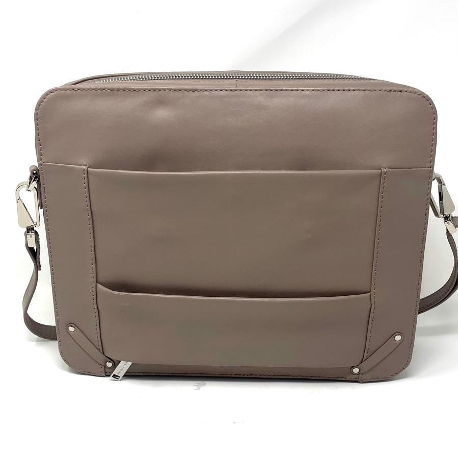 Sac ordinateur portable Sofia Annick Levesque couleur taupe dos