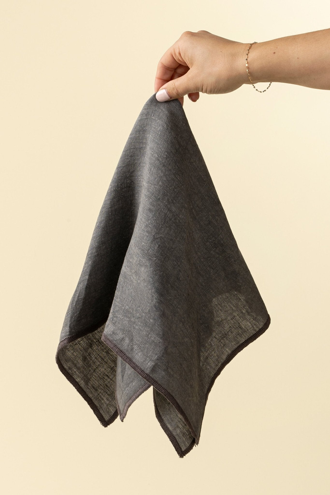 Serviettes de table en lin lavé Stonewashed, Bleu ardoise | Lot de 4 | Indaba - Les Trouvailles de JustineIndaba Home