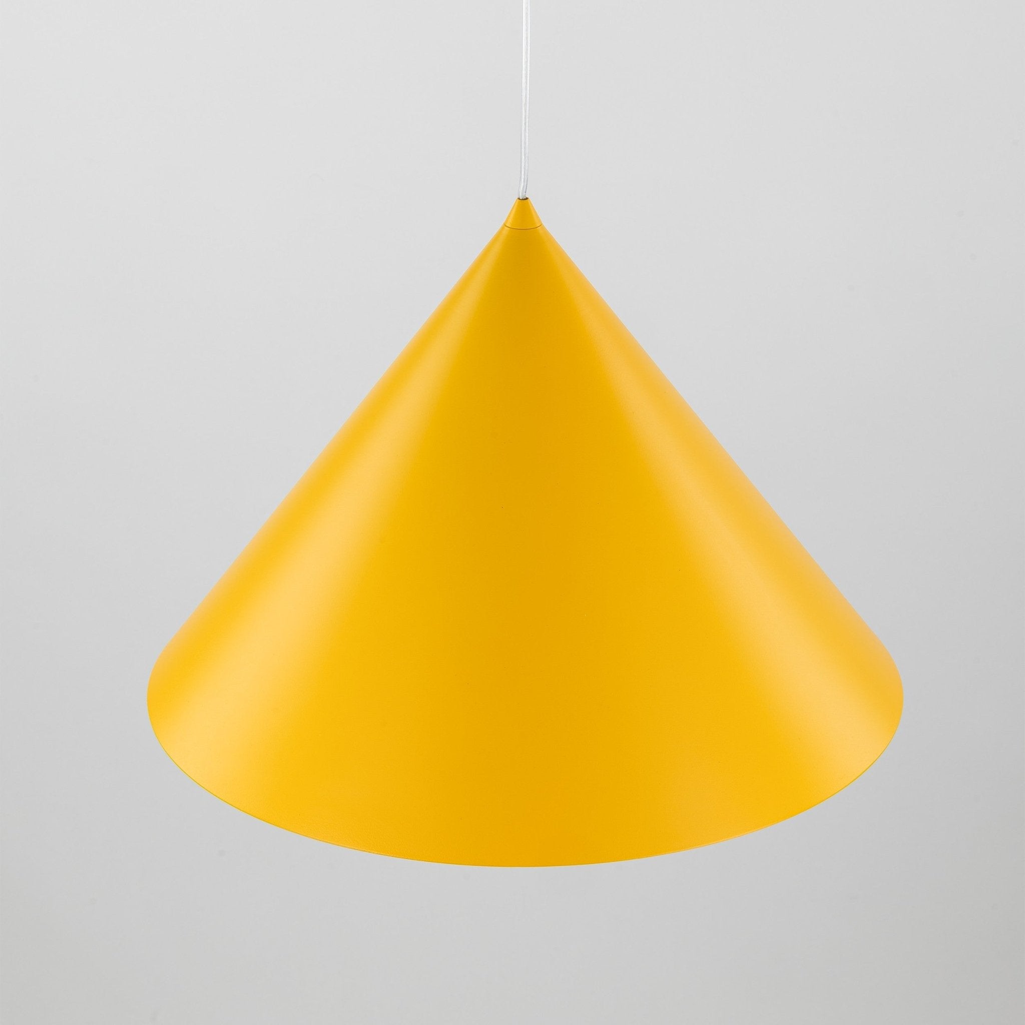Suspension CONO | 1 lumière | Métal peint | Design moderne minimaliste | Luminaire contemporain | Très grand format - Les Trouvailles de JustineLumoCraftsNoir