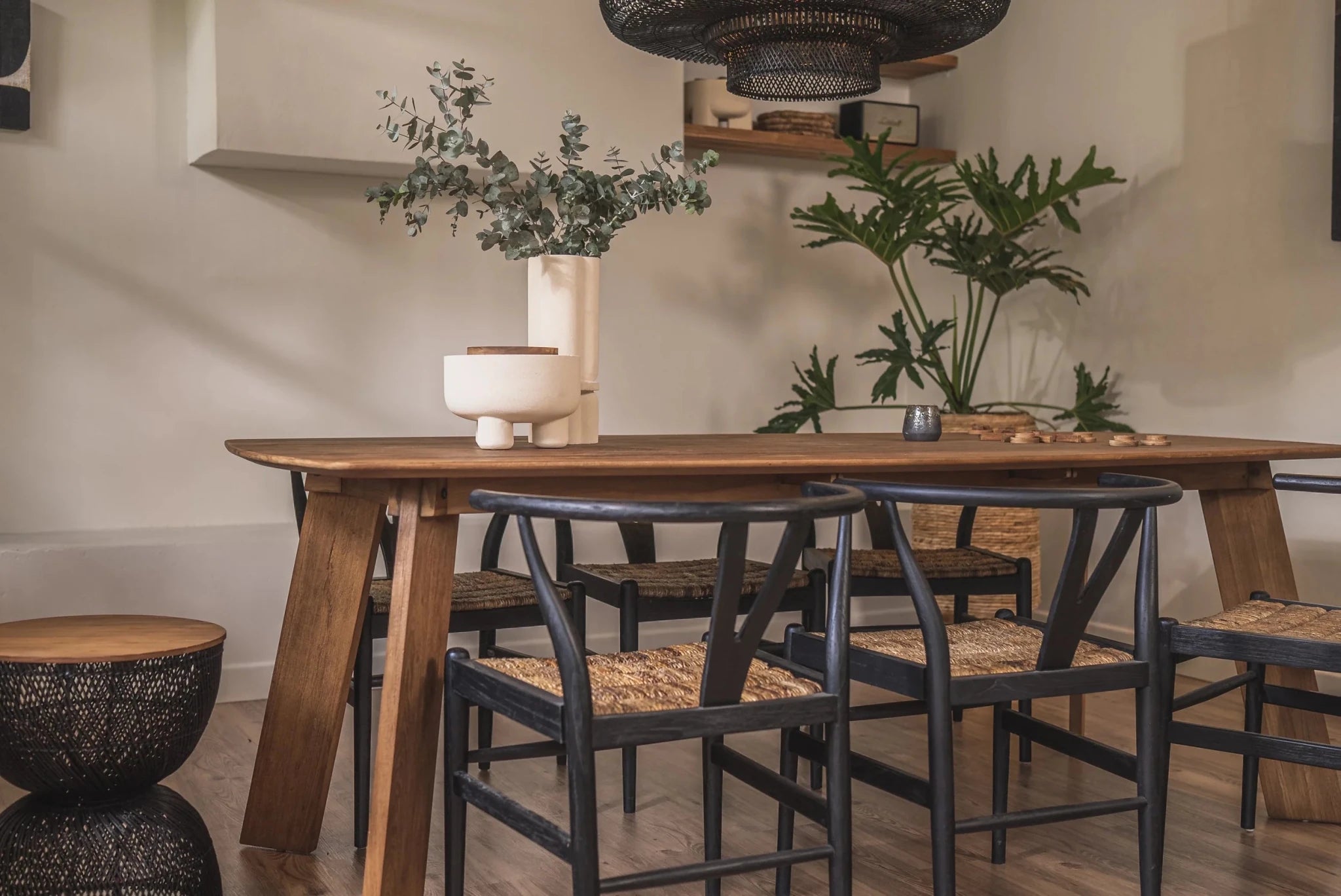 Table à manger Grace| Bois de teck recyclé | dBodhi - Les Trouvailles de JustineTables à dînerCRUSOË