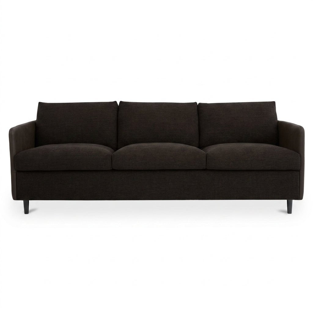 Canapé en tissu gris foncé, vue de face, assise en trois sections et pieds bois.