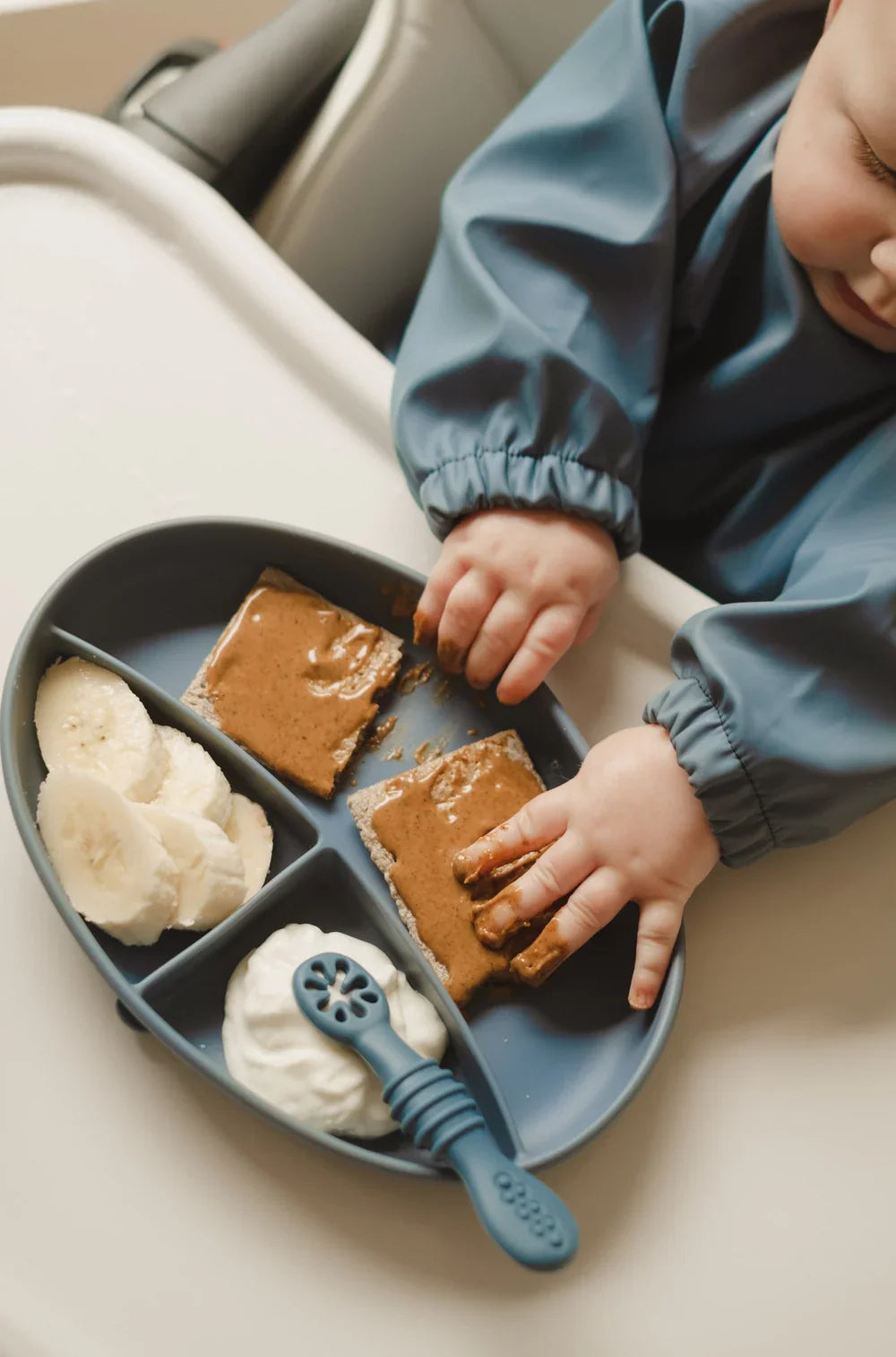 Découvrez des accessoires pratiques et esthétiques pour accompagner les repas et le quotidien des tout-petits - Les Trouvailles de Justine