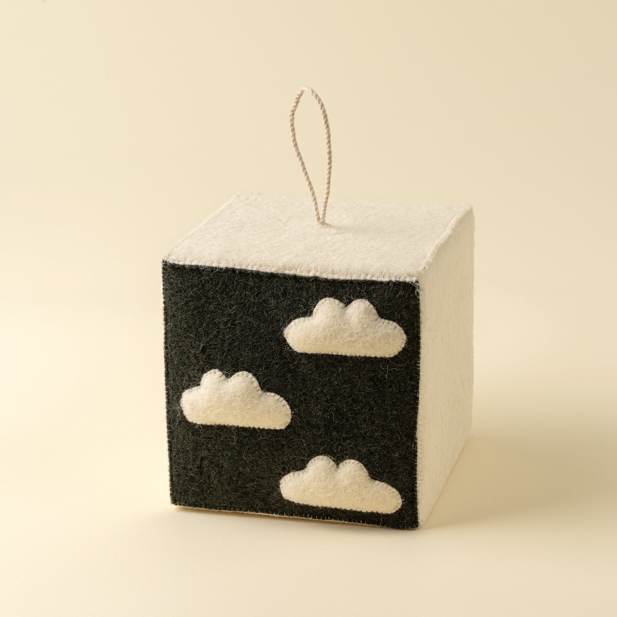 Butée de porte nuage en feutre Cloudy day