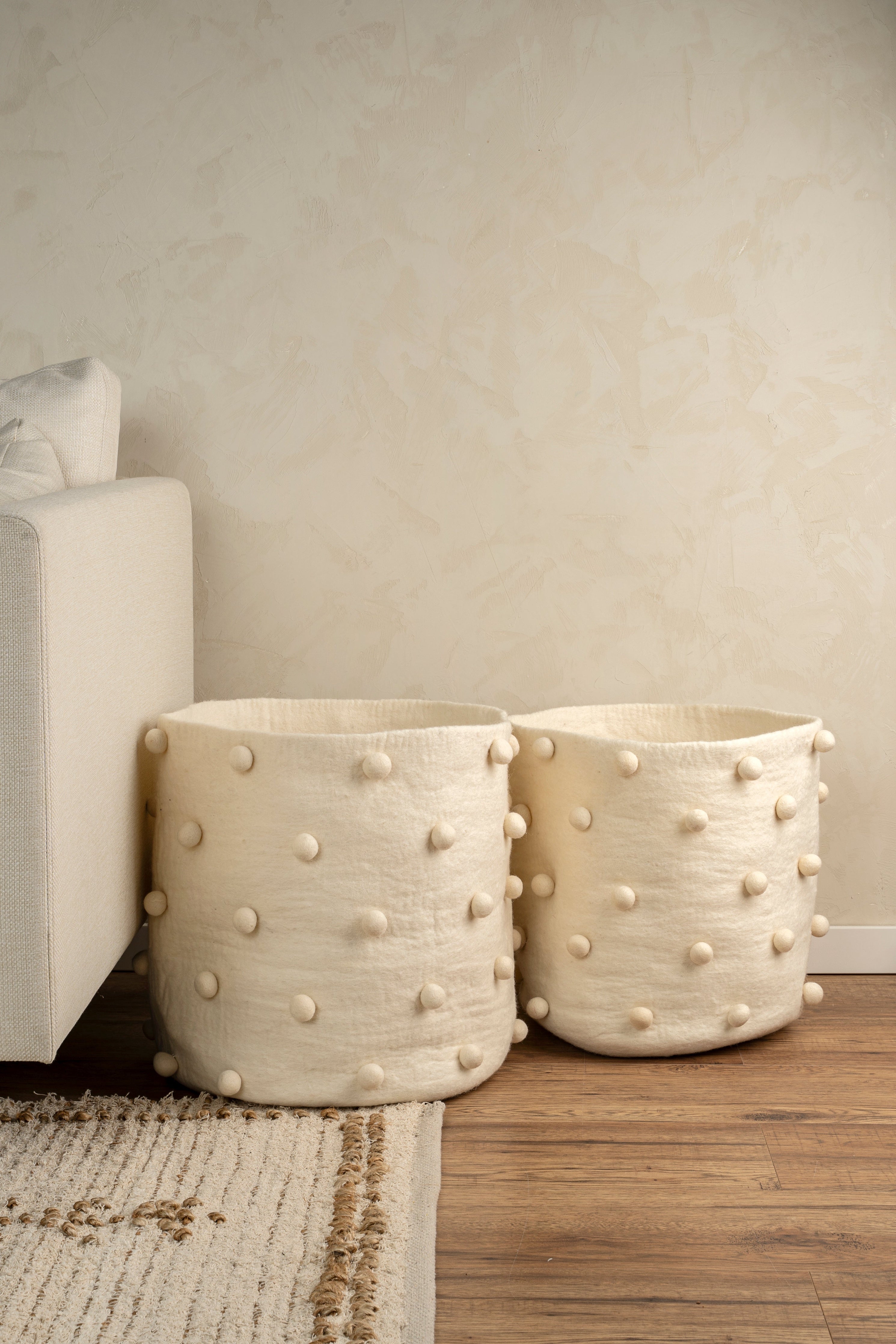 Panier à Pompons Feutrés | Petit Format | Laine Naturelle