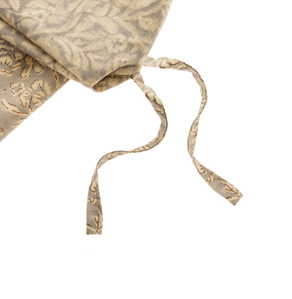 Ensemble Housse de Couette Queen Anju à Motif Imprimé à la Main | Bleu-Gris