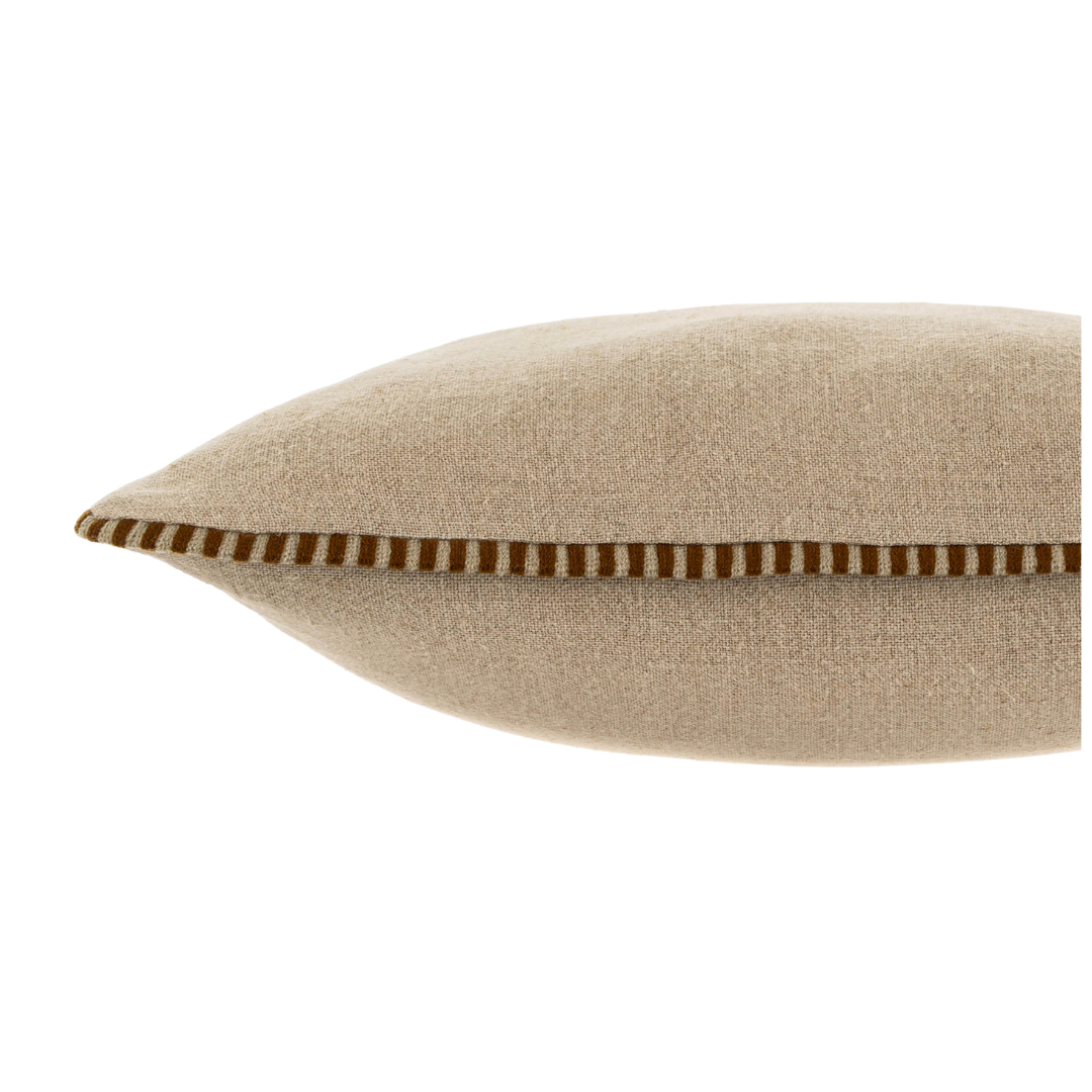 Coussin en lin Honfleur avec passepoil brodé | Sienne