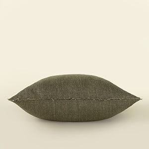 Coussin décoratif en lin Lina olive 24 x 24 | Lin belge durable | Indaba