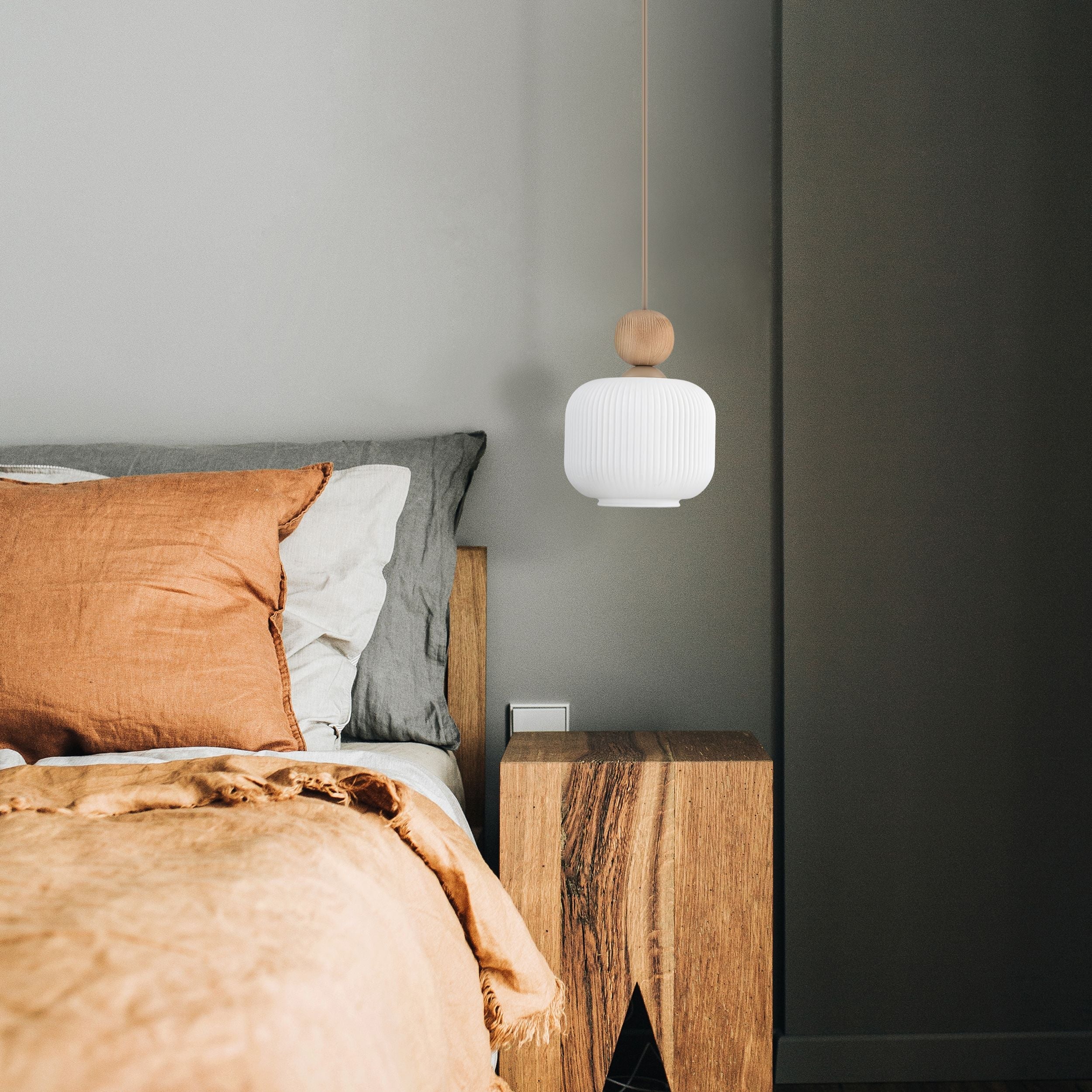 Lampe à Suspension Scandinave Ballo | Verre Soufflé à la Main et Bois Naturel