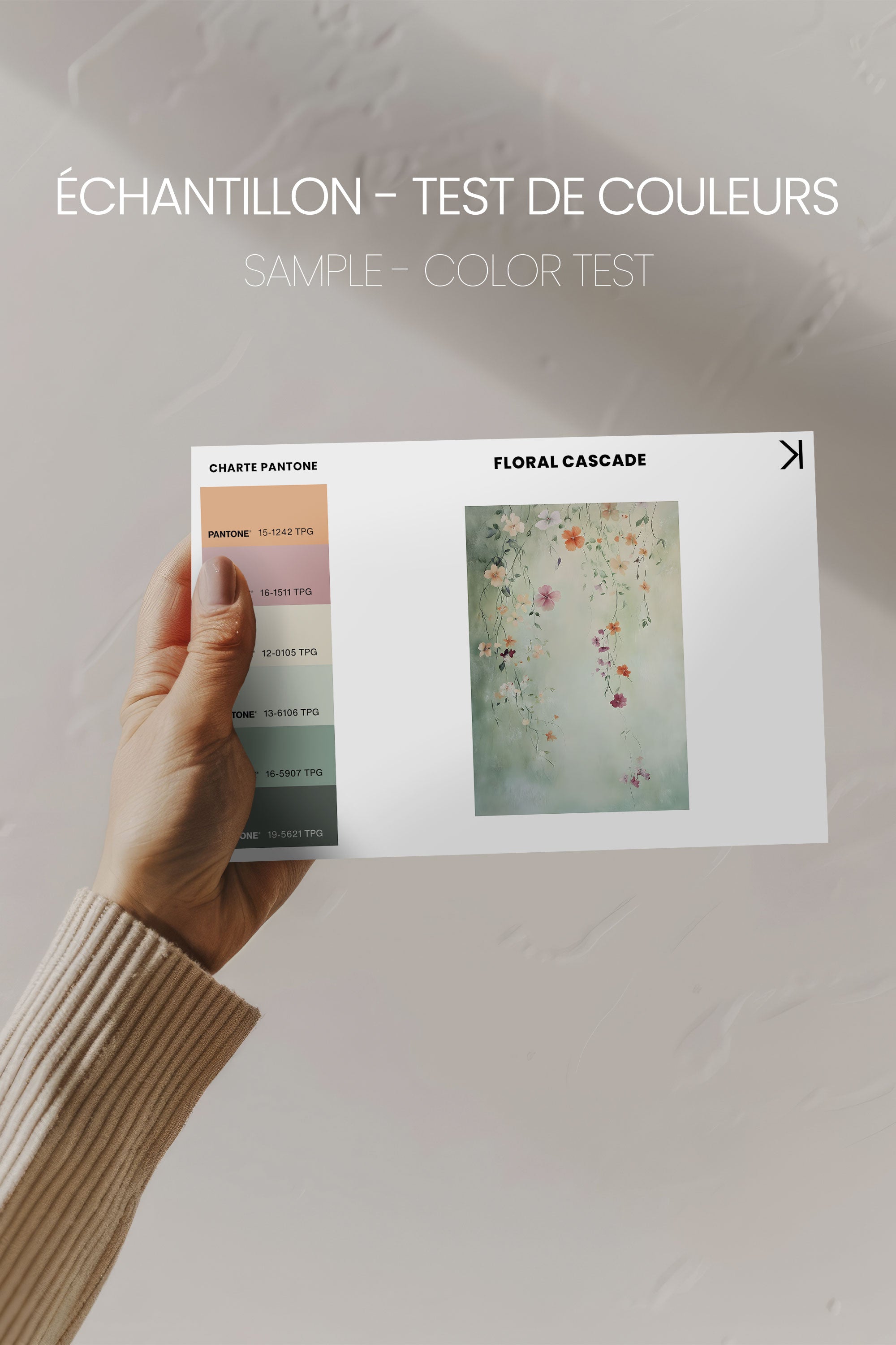 FLORAL CASCADE, Oeuvre sur toile étirée