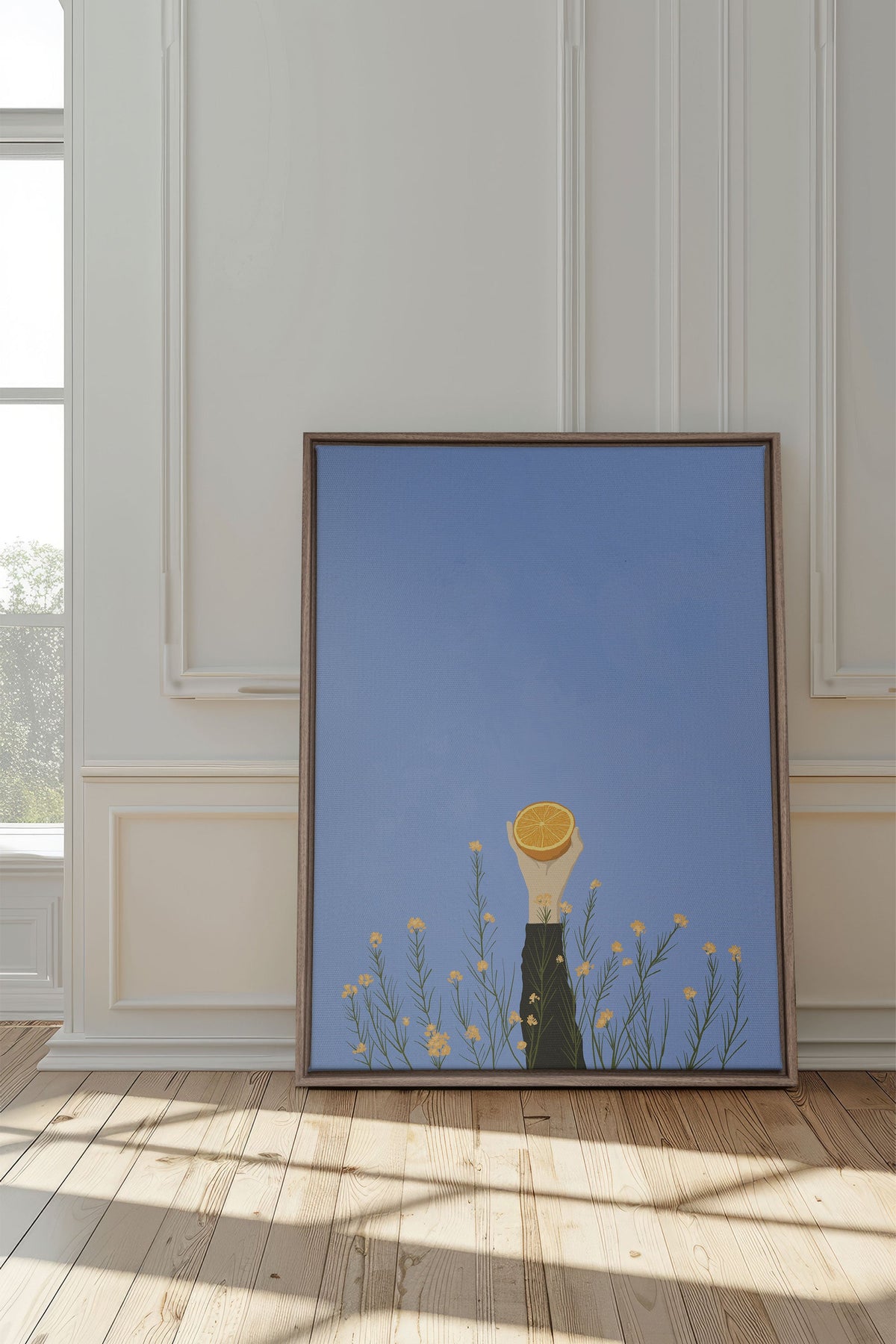Œuvre sur toile tendue encadrée : fond bleu, fleurs jaunes et pot doré au centre.