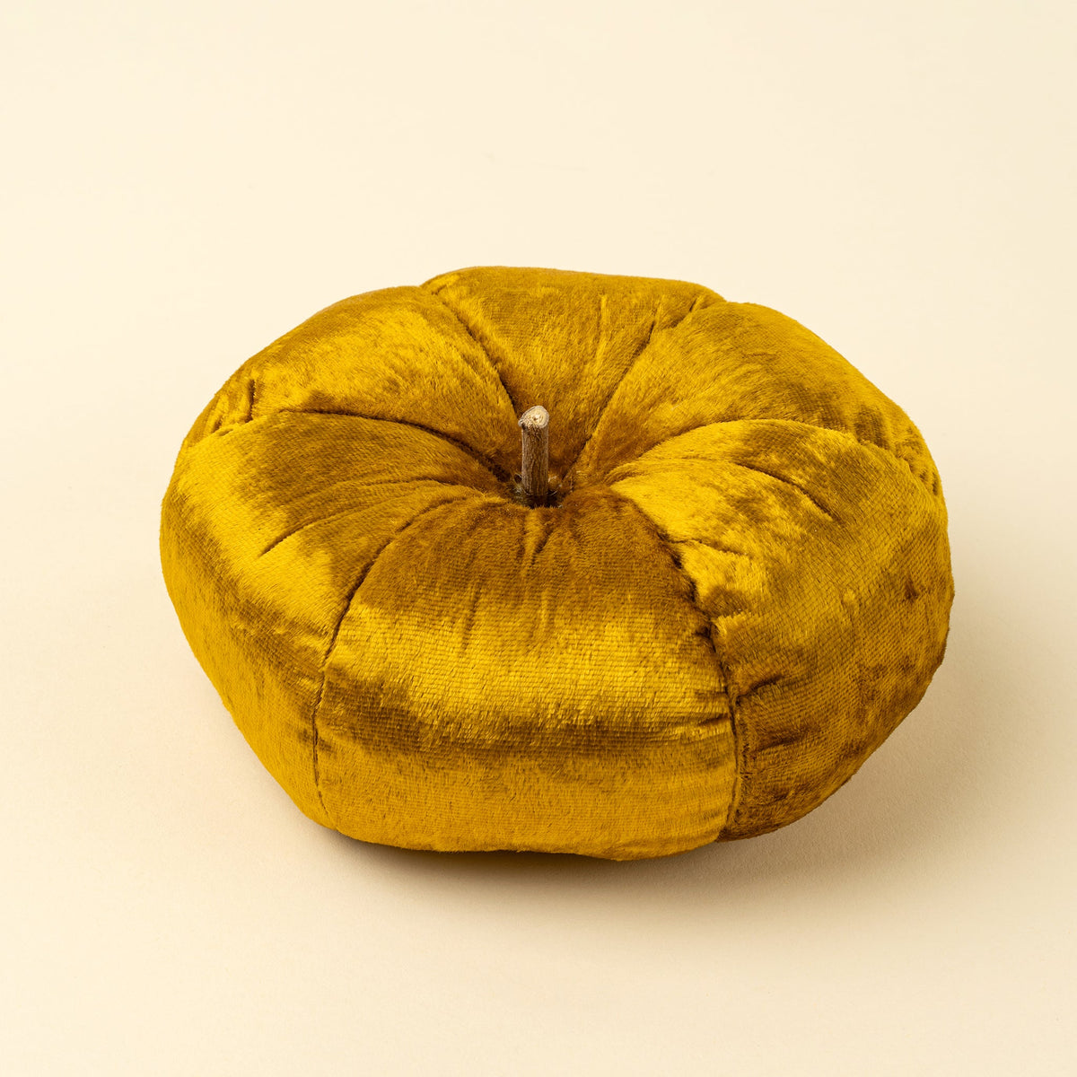 Grande citrouille décorative en velours écrasé avec tige naturelle