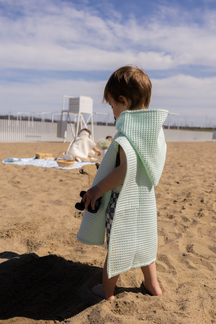 Poncho gaufré enfant sortie de bain et plage | 100 % coton | Maminimerveille