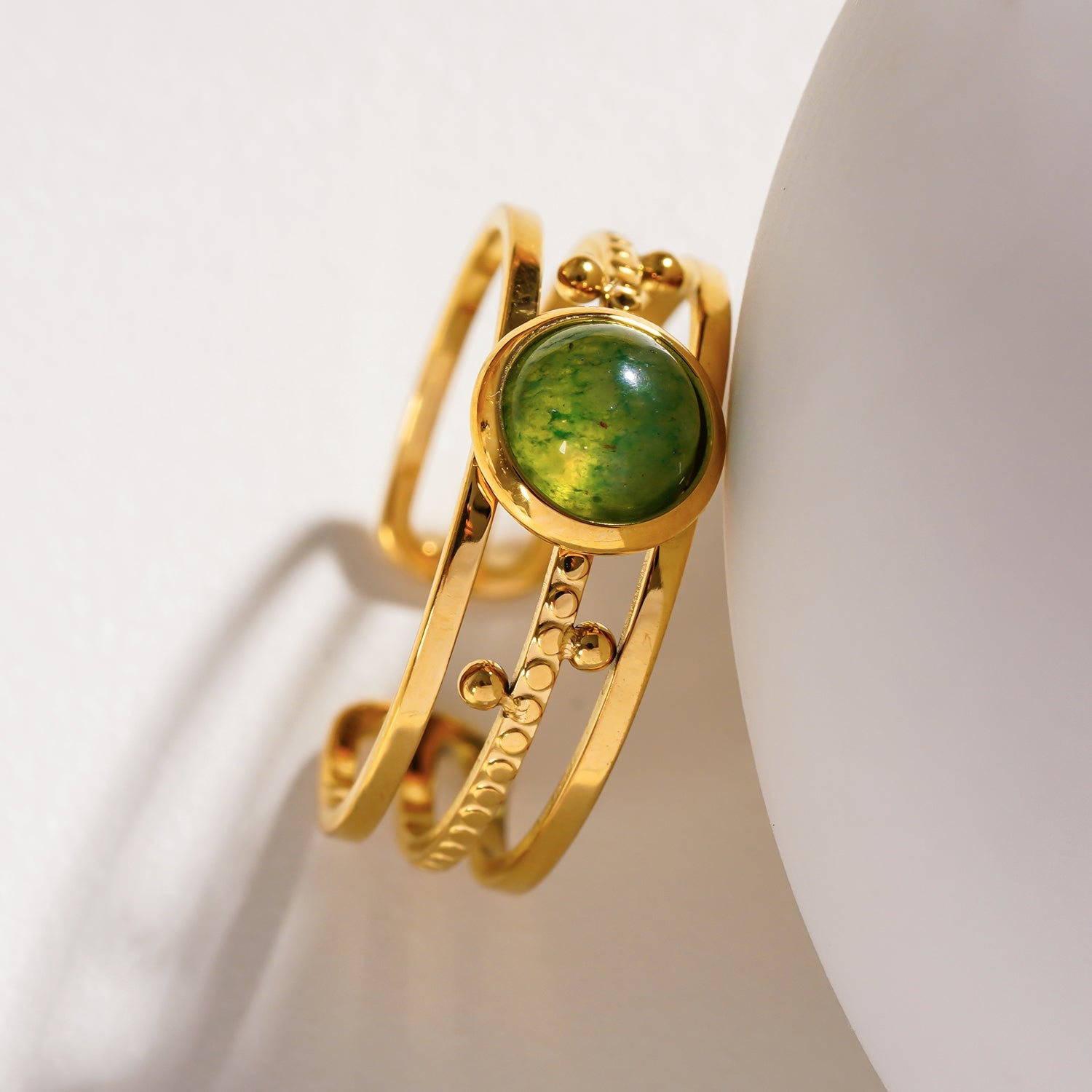 Bague Chesilda à 3 couches | Bague avec pierre naturelle et perles décoratives