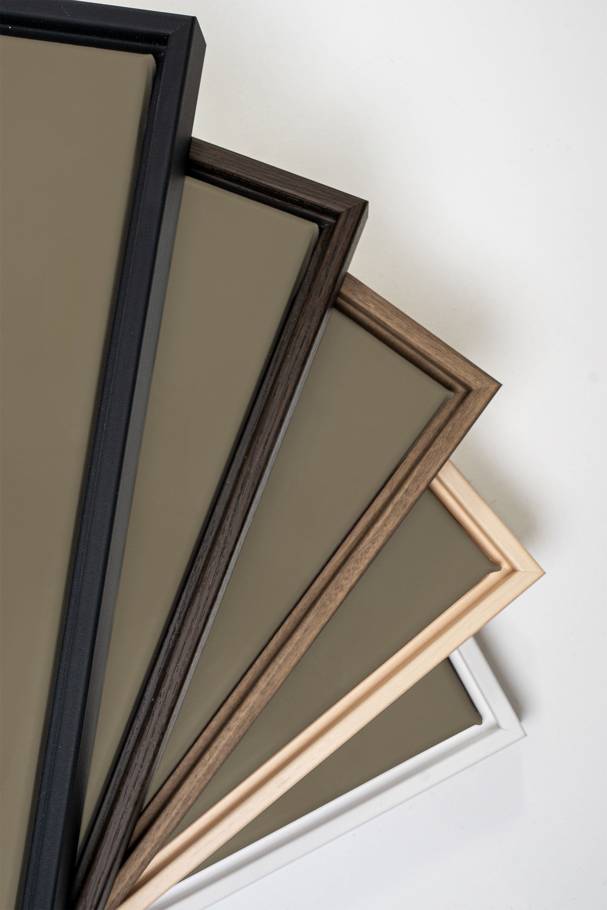 BOUTON SAUVAGE, Oeuvre sur toile étirée