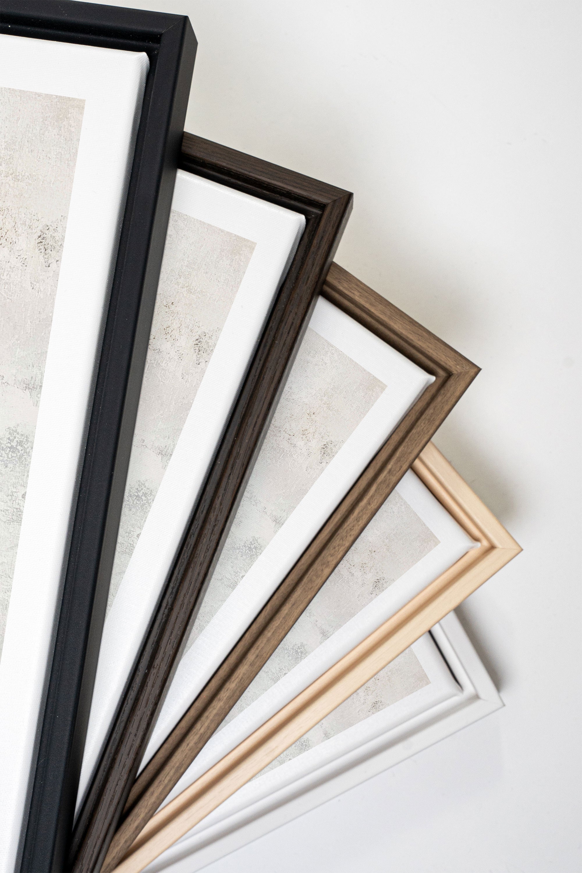 FADED ESSENCE, Oeuvre sur toile étirée