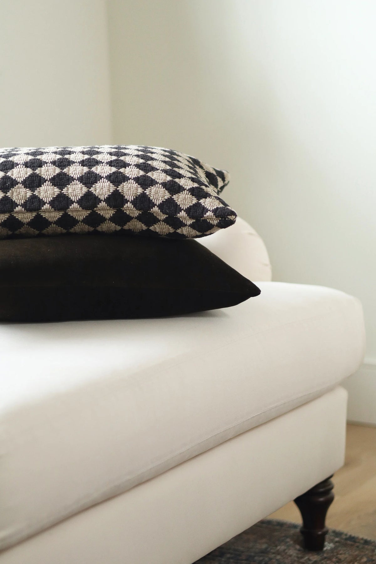Vera Luxe Decorative Pillow | Cotton Velvet | Deep Green | 16 × 24 in